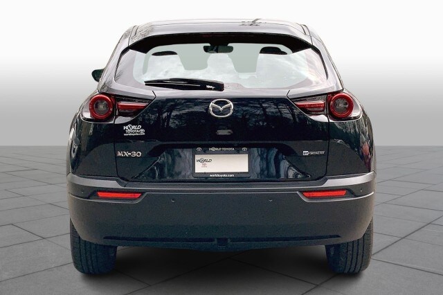 2022 Mazda MX-30 Base photo 3
