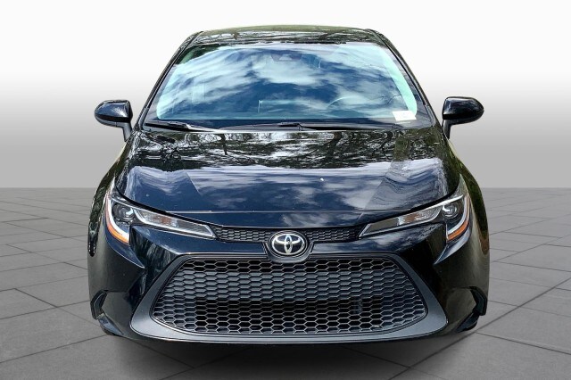2021 Toyota Corolla LE photo 3
