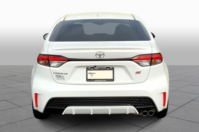 2022 Toyota Corolla SE Nightshade Edition photo 4