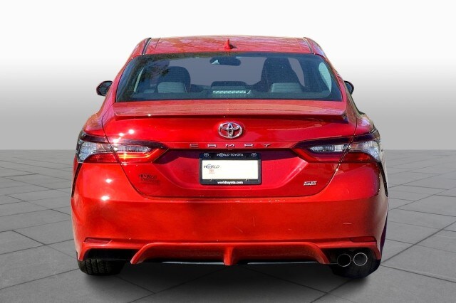 2021 Toyota Camry SE photo 4