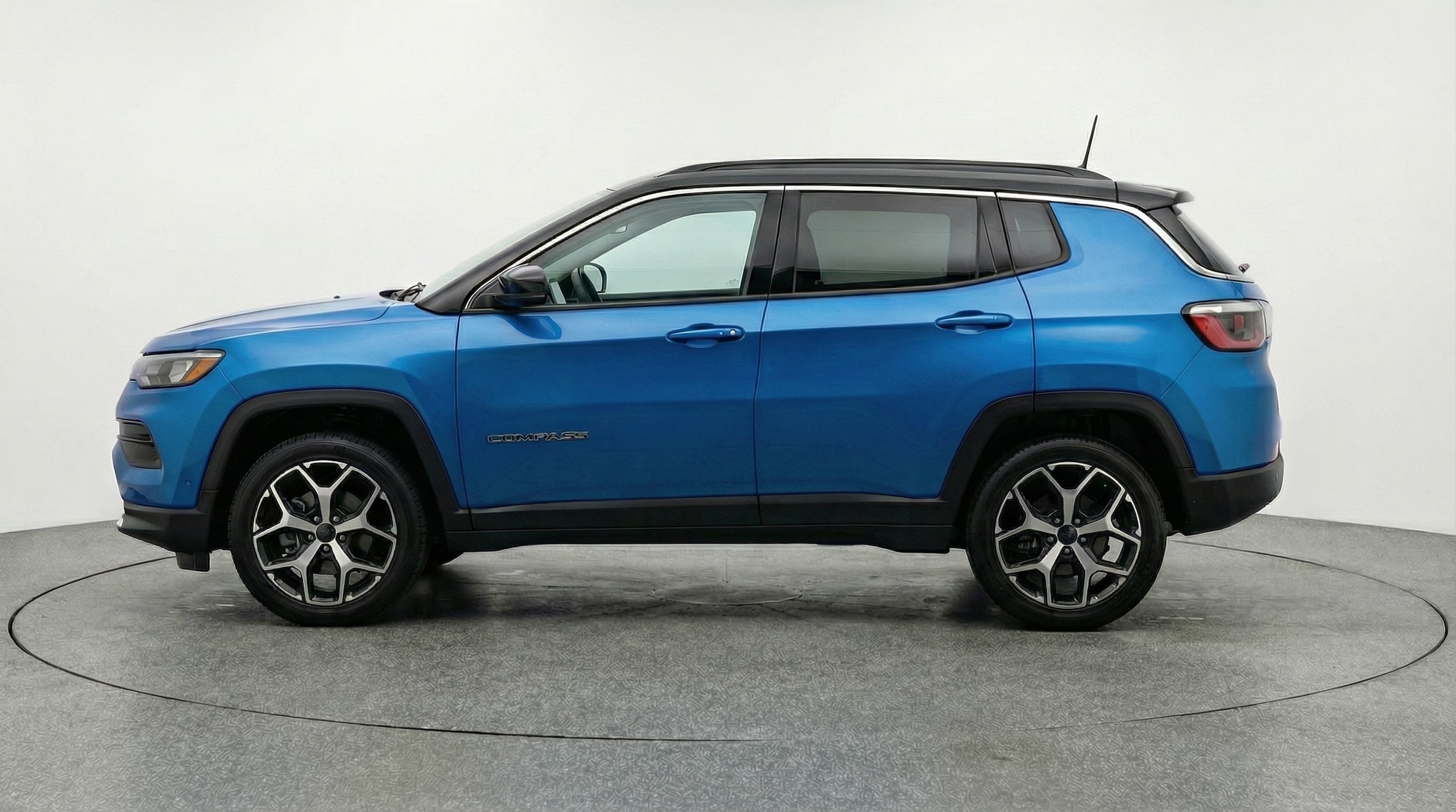 Thumbnail: 2025 Jeep Compass - 4