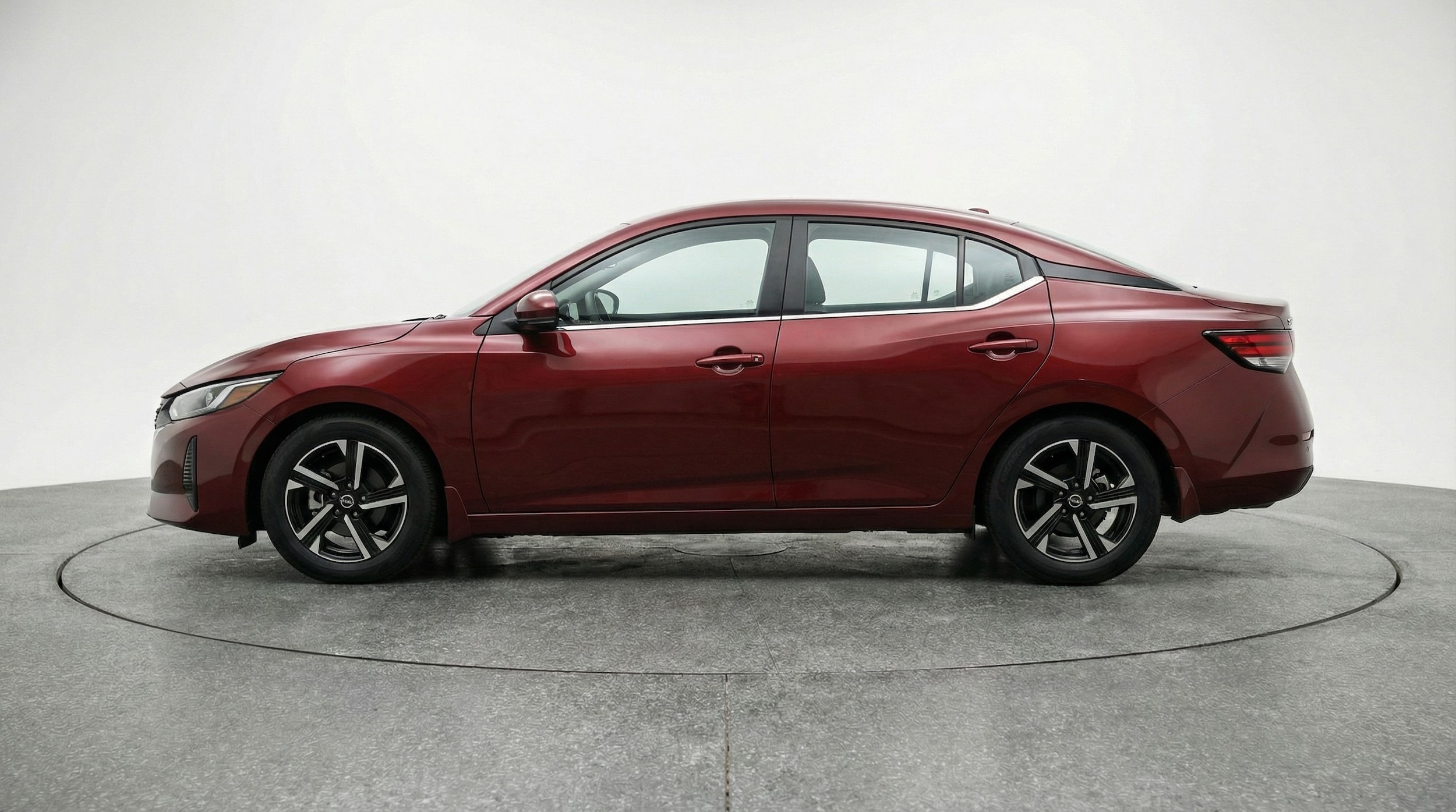 Thumbnail: 2025 Nissan Sentra - 4