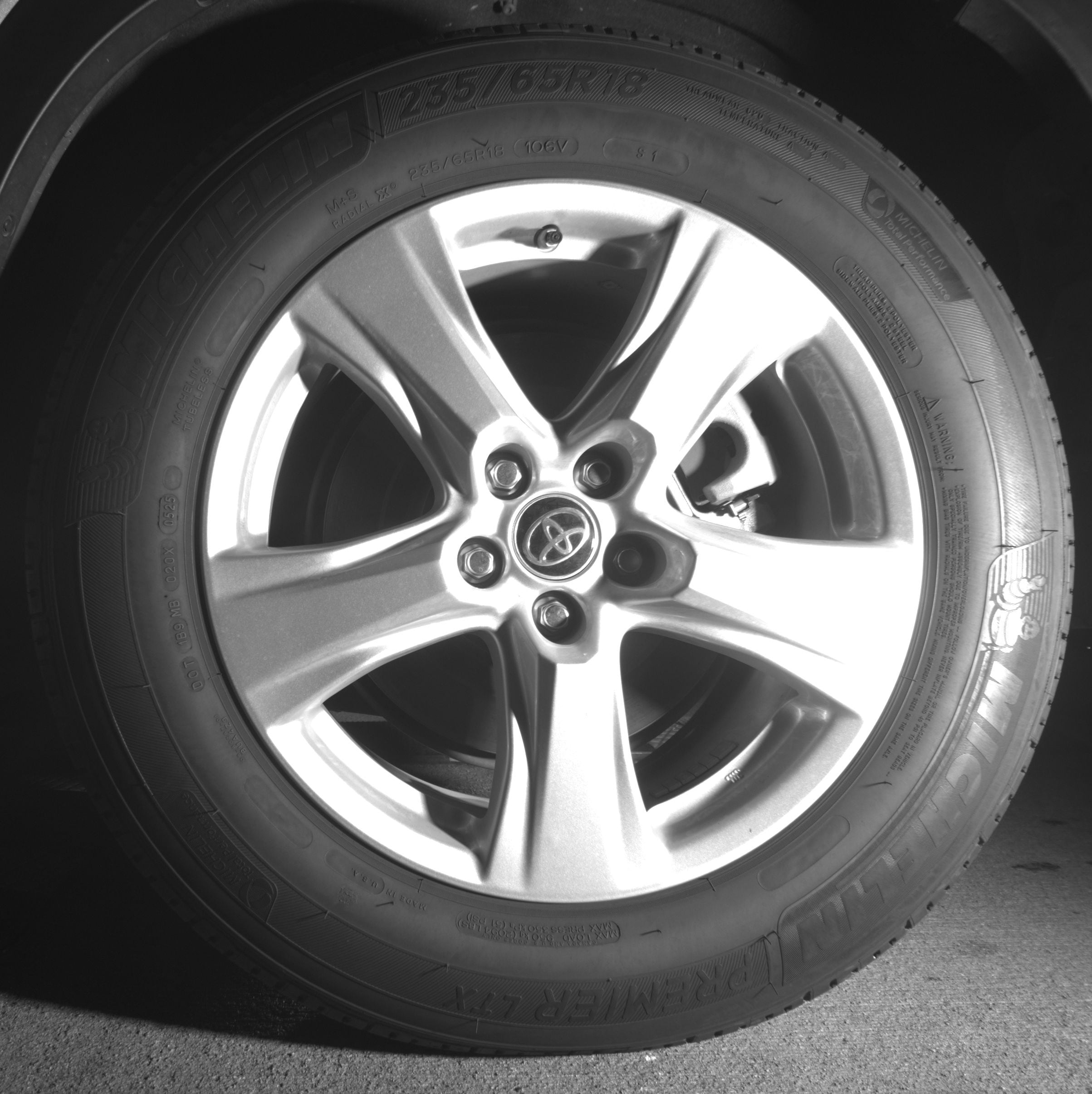 Thumbnail: 2025 Toyota Highlander - 11