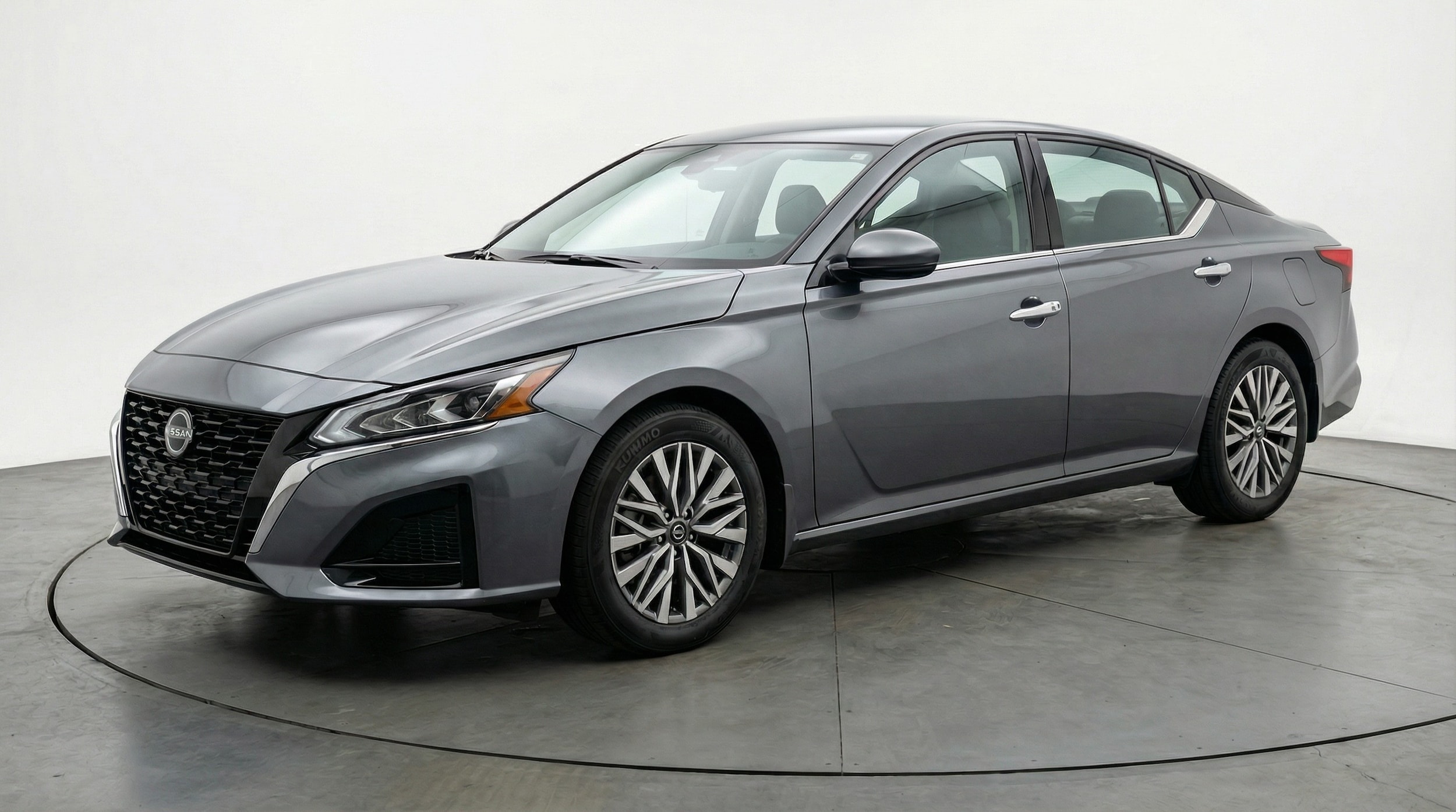 Thumbnail: 2025 Nissan Altima - 3