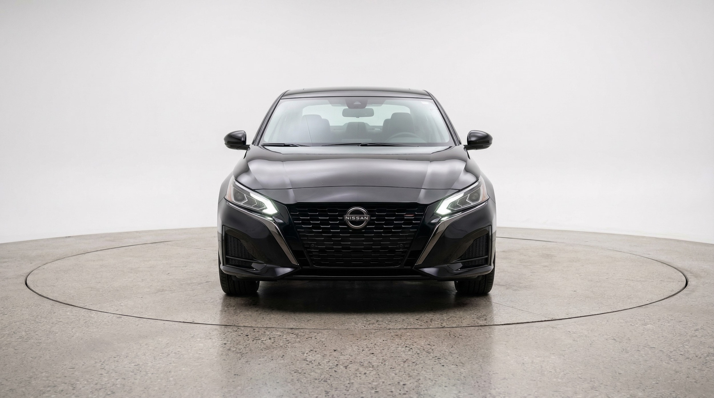 Thumbnail: 2025 Nissan Altima - 2