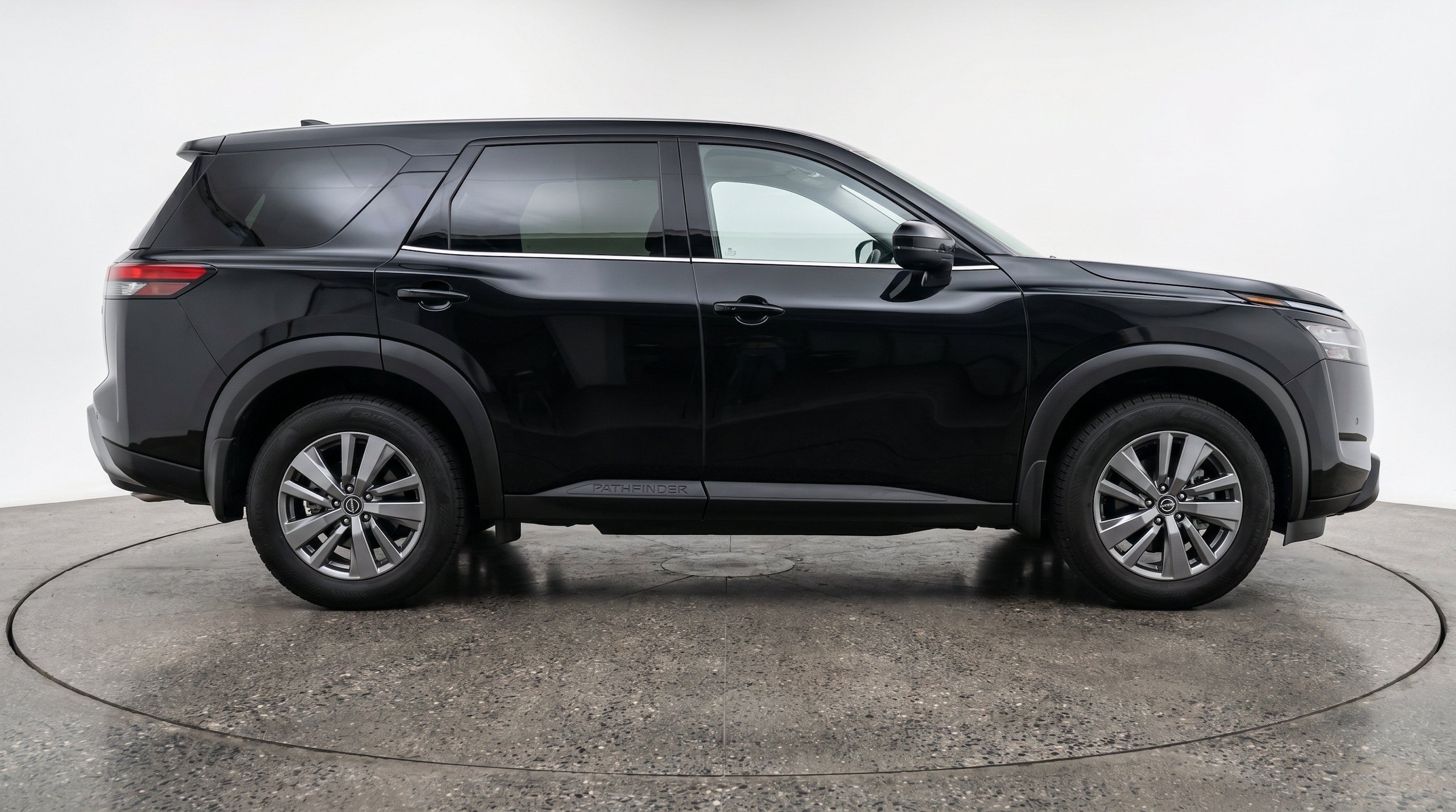 Thumbnail: 2025 Nissan Pathfinder - 11