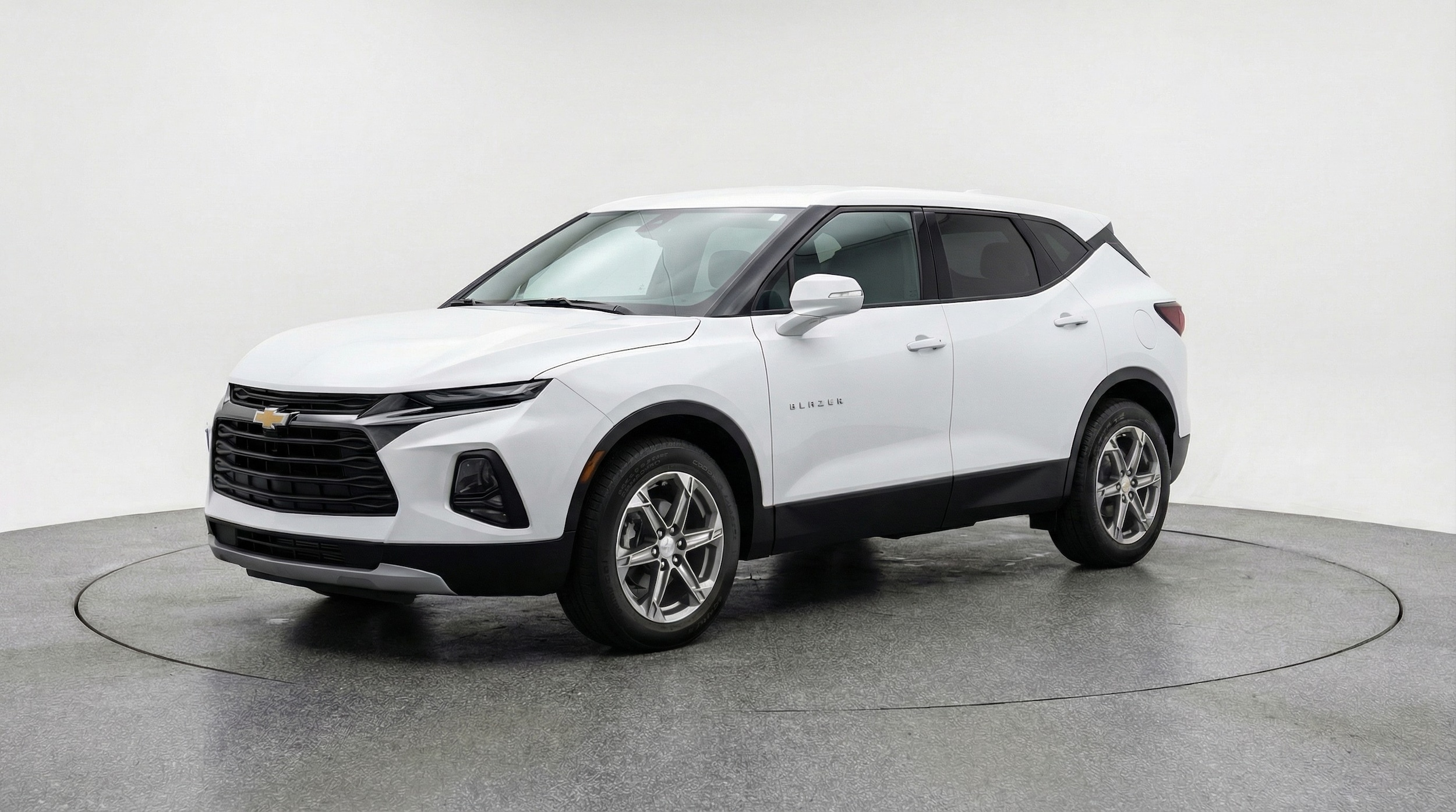 Thumbnail: 2025 Chevrolet Blazer - 3