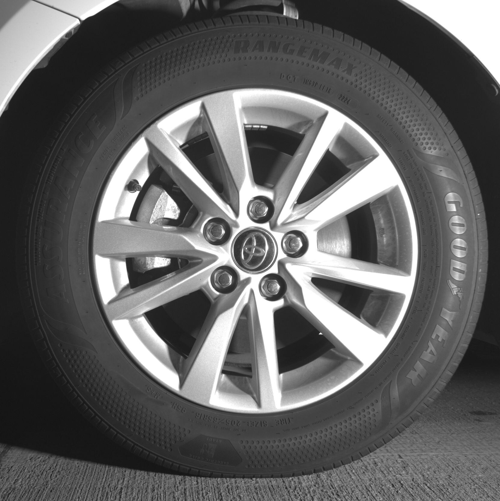 Thumbnail: 2025 Toyota Camry - 9