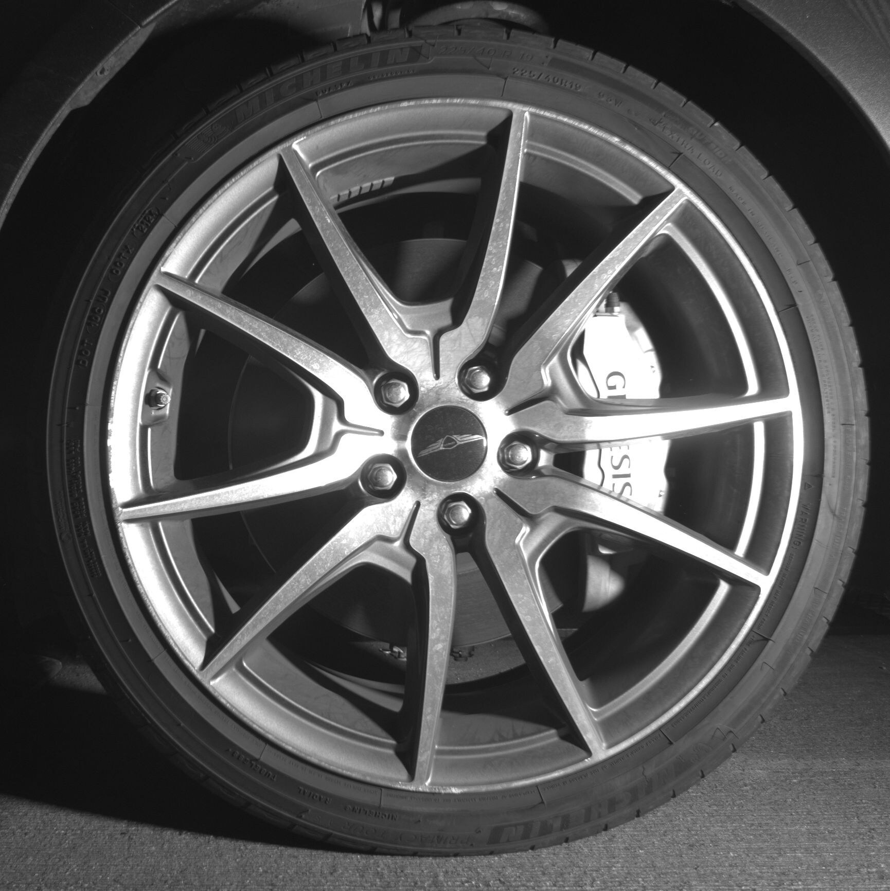 Thumbnail: 2025 Genesis G70 - 9