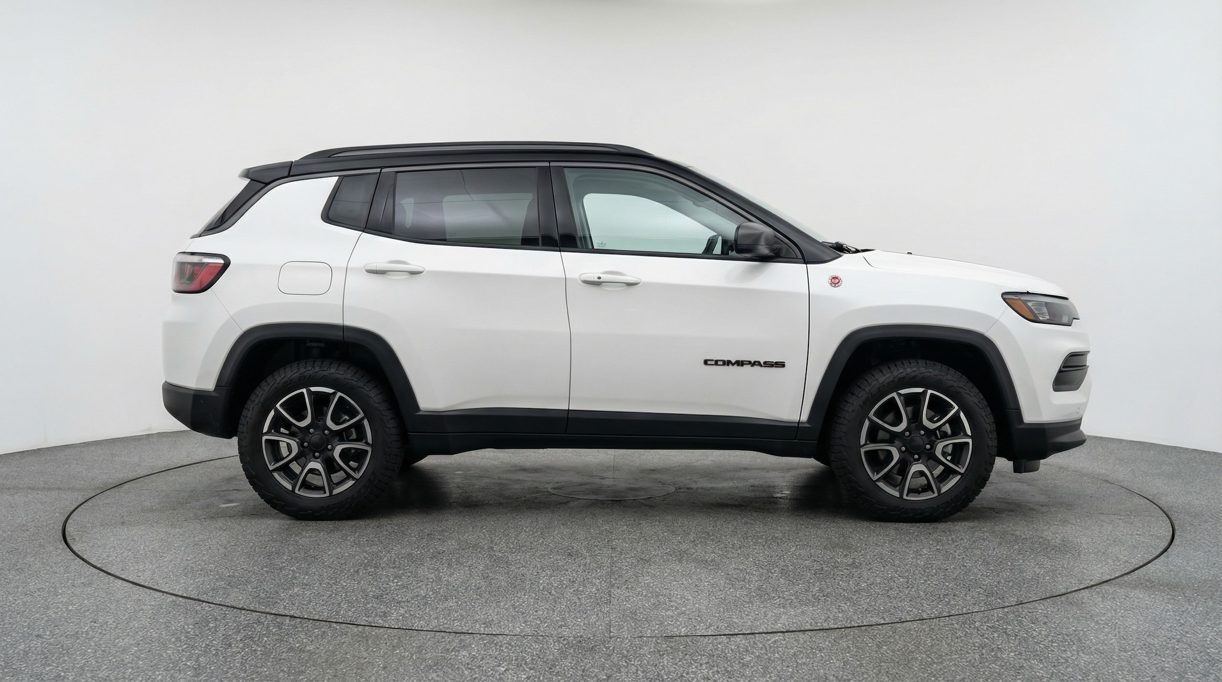 Thumbnail: 2025 Jeep Compass - 8