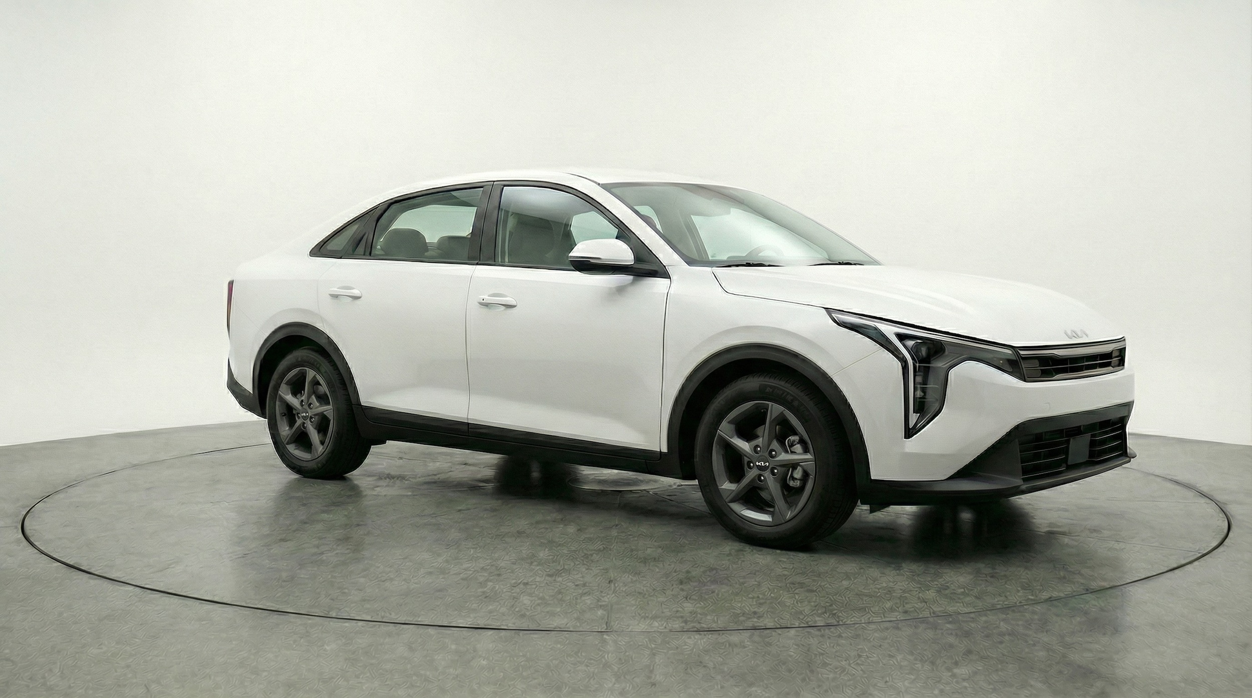 Thumbnail: 2025 Kia K4 - 1