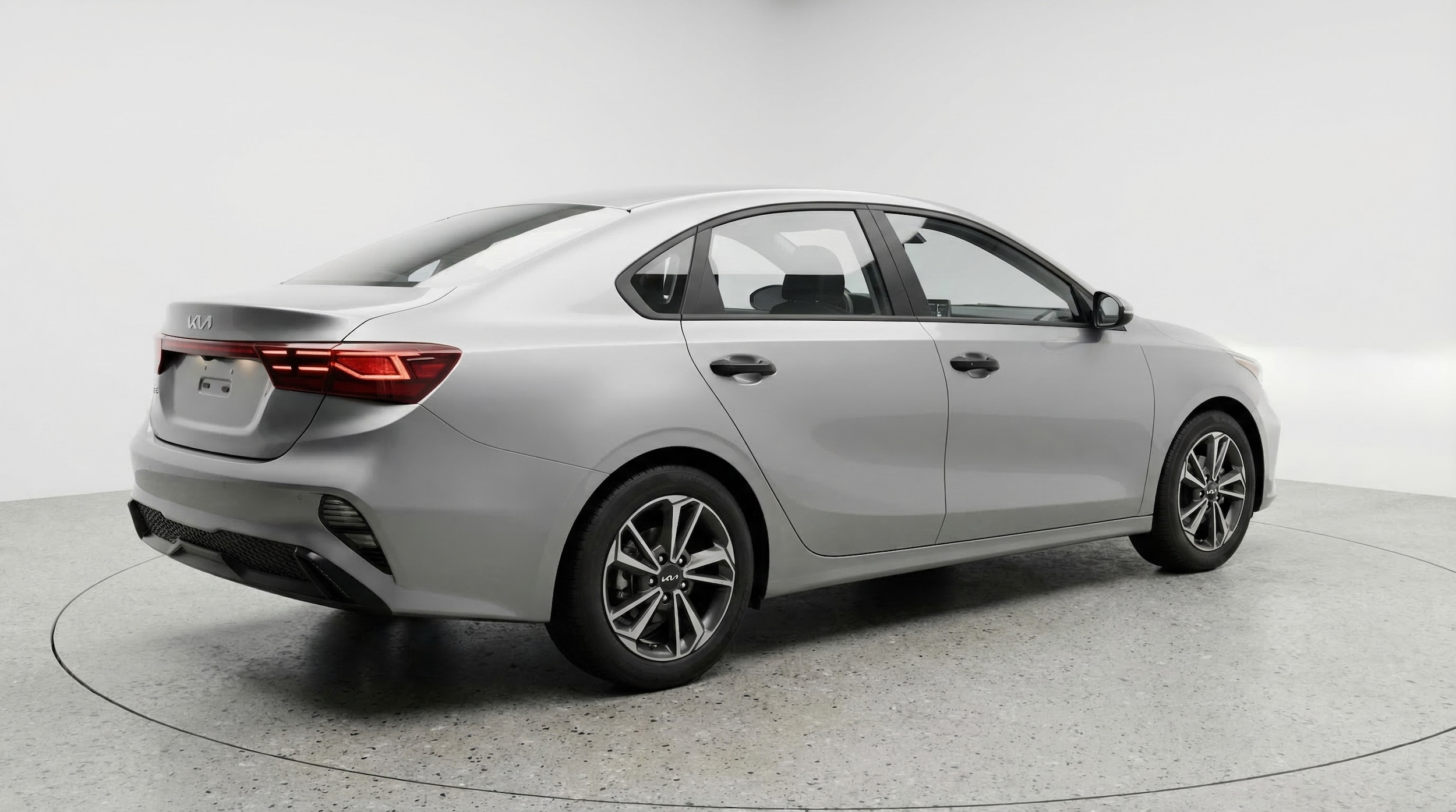 Thumbnail: 2024 Kia Forte - 7