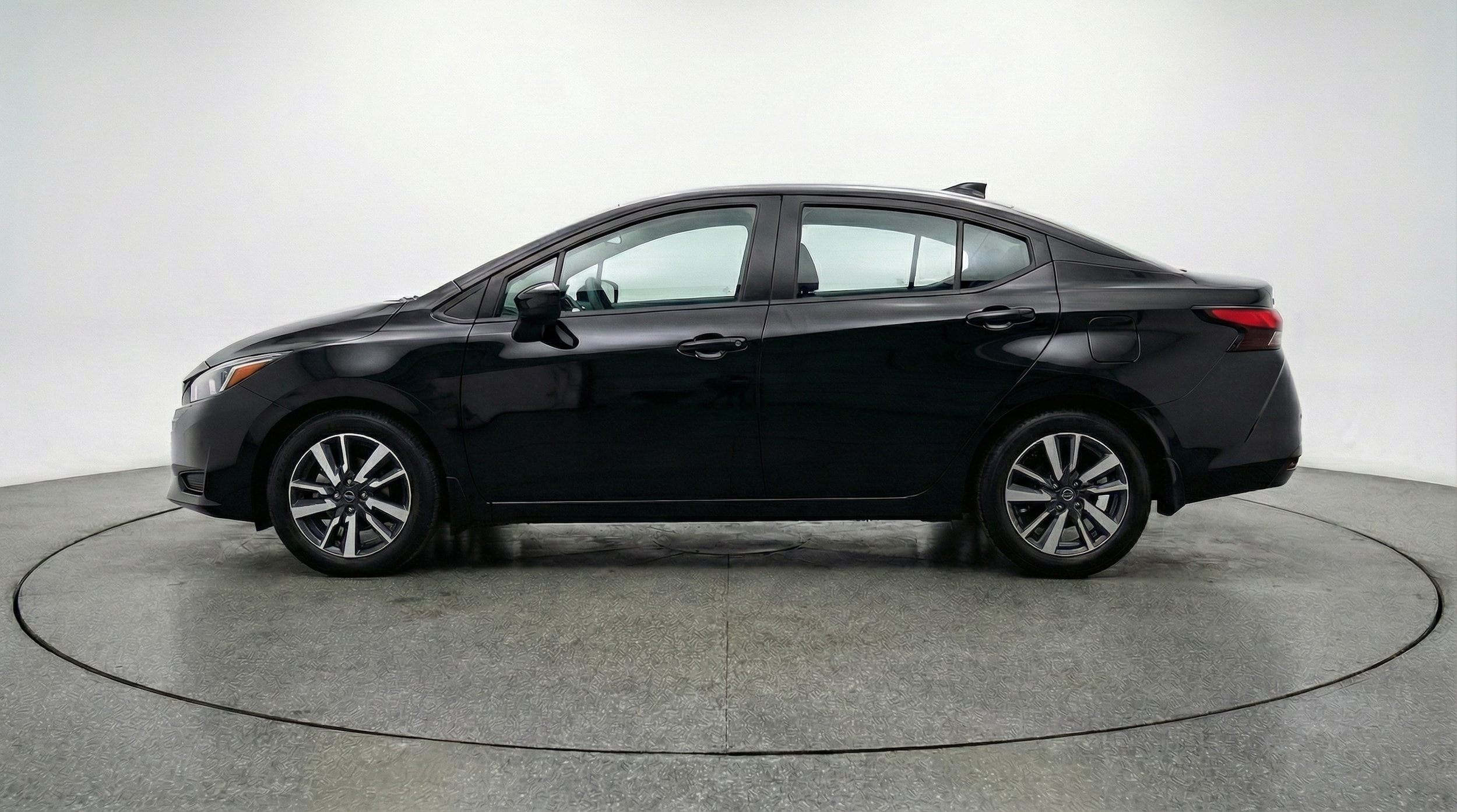 Thumbnail: 2025 Nissan Versa - 4