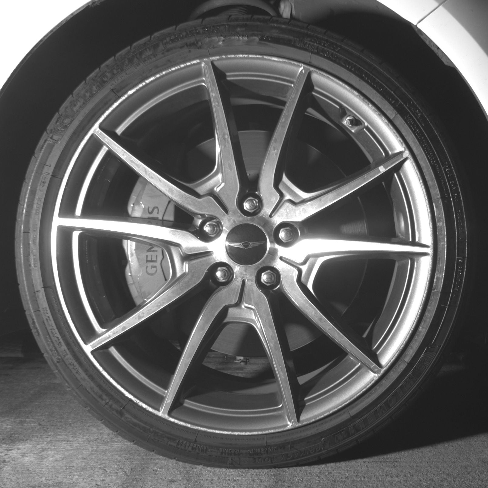 Thumbnail: 2025 Genesis G70 - 10