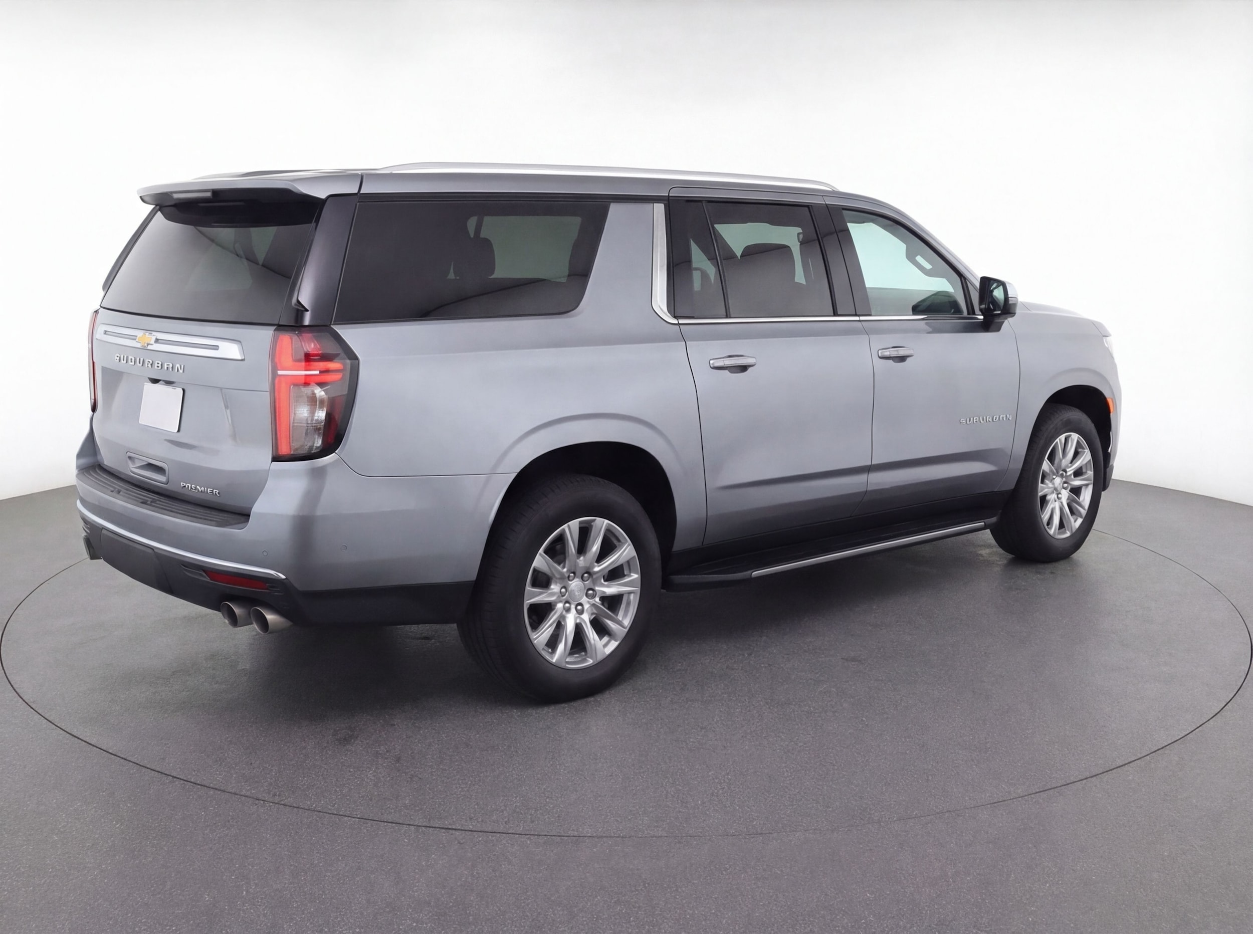 Thumbnail: 2023 Chevrolet Suburban - 7