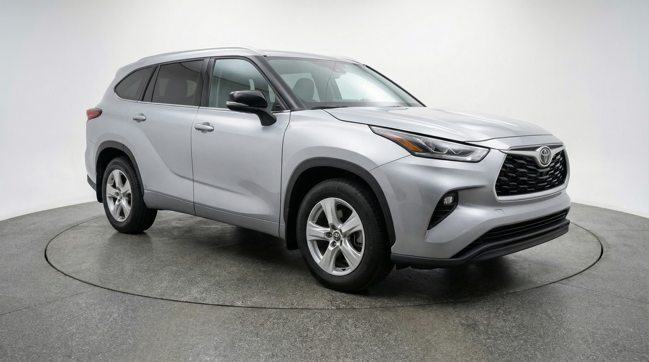 Thumbnail: 2025 Toyota Highlander - 1