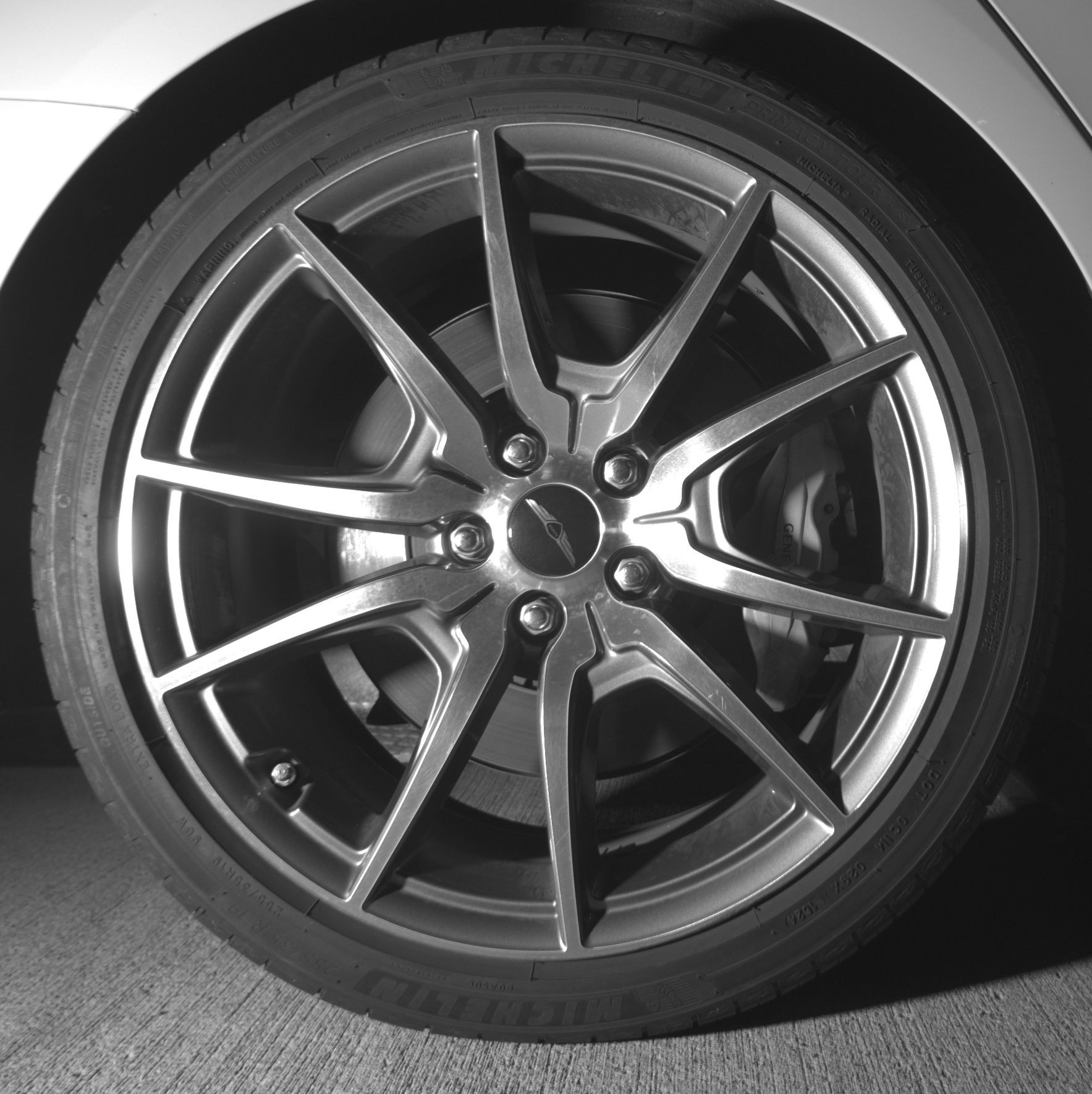 Thumbnail: 2025 Genesis G70 - 12