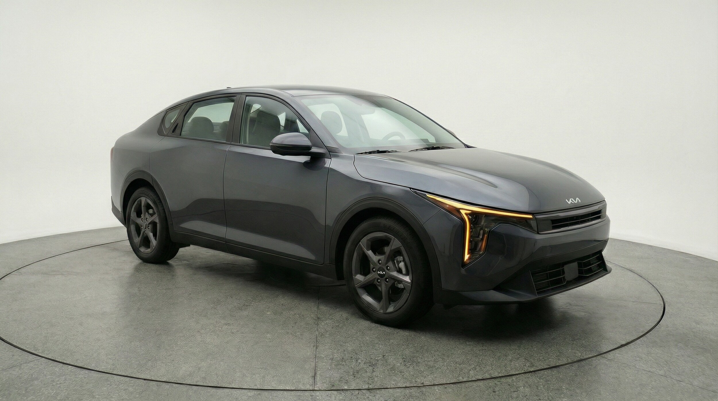 Thumbnail: 2025 Kia K4 - 1