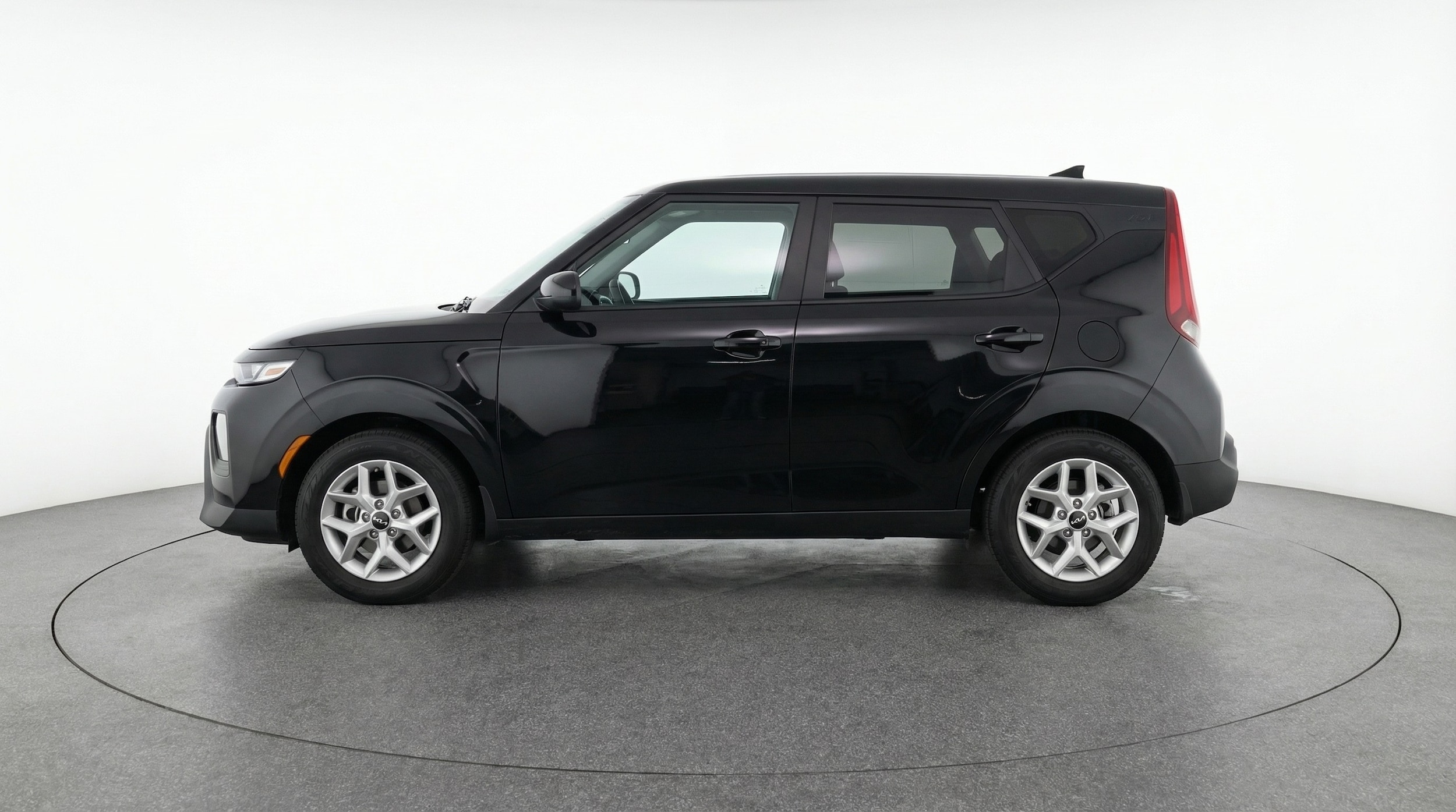 Thumbnail: 2025 Kia Soul - 4