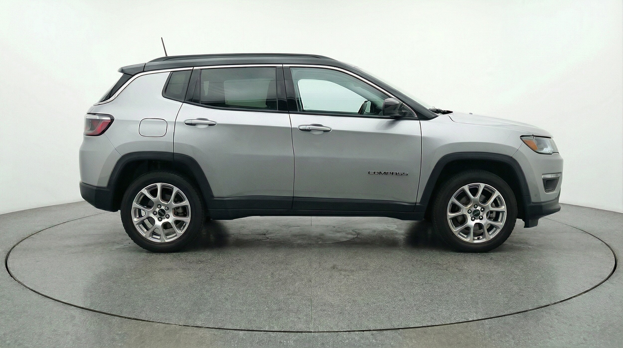 Thumbnail: 2025 Jeep Compass - 8