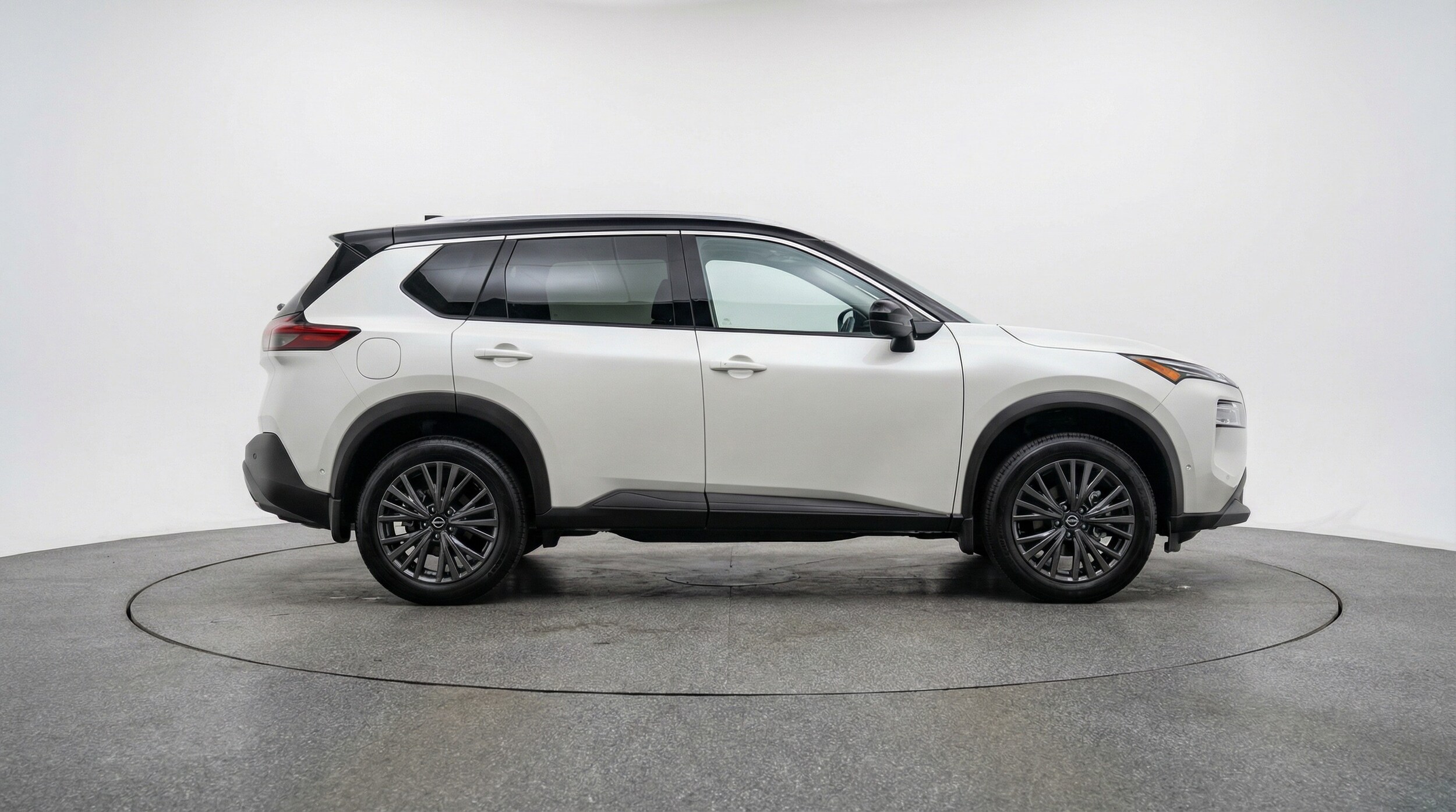 Thumbnail: 2025 Nissan Rogue - 8