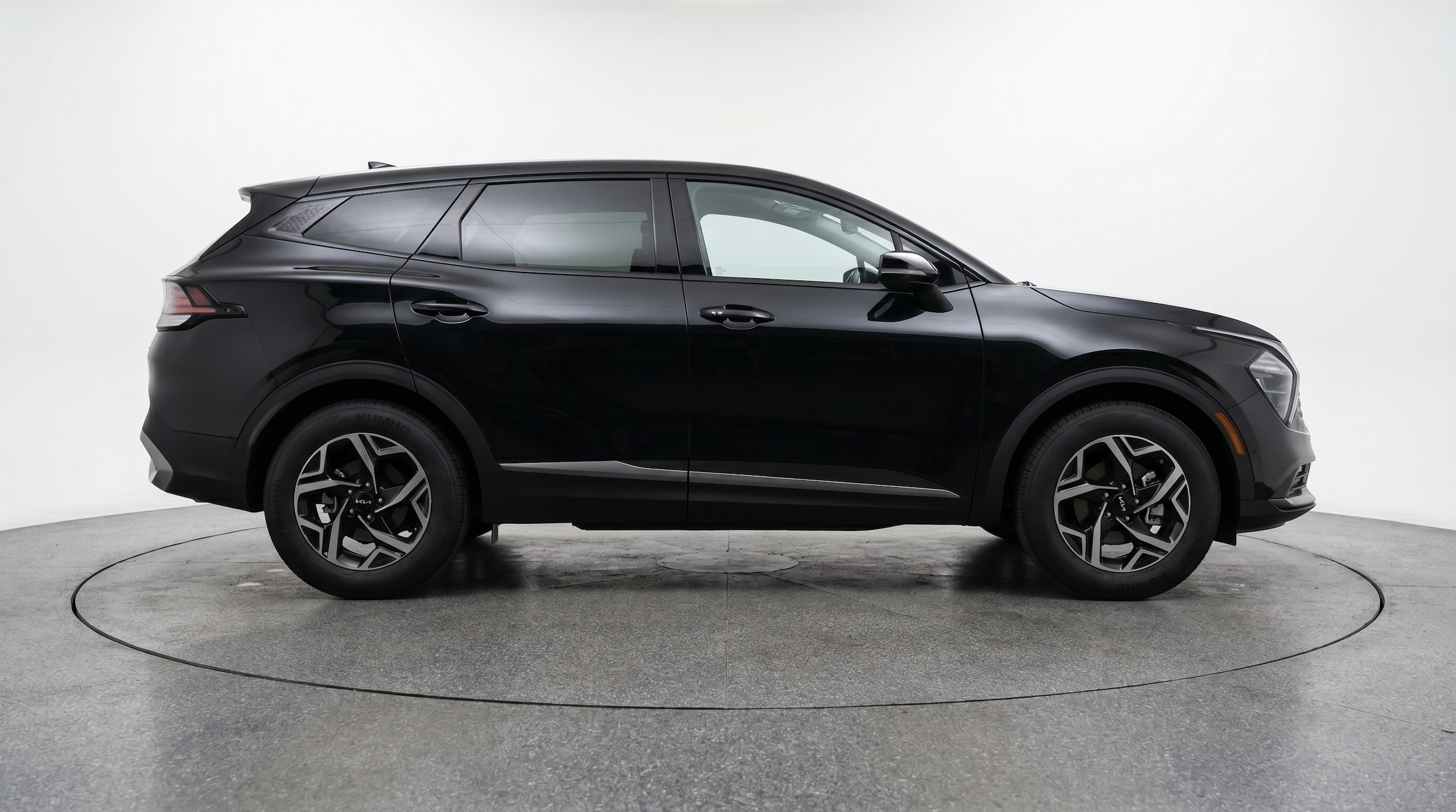 Thumbnail: 2025 Kia Sportage - 8
