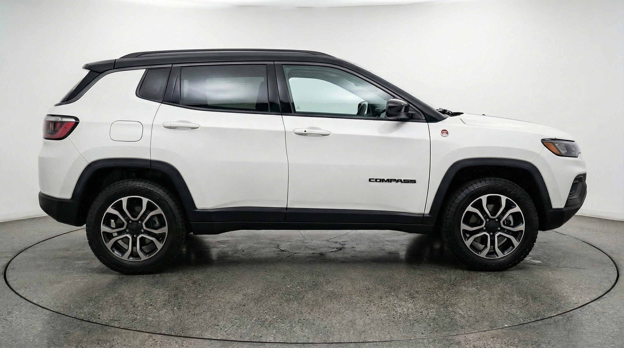 Thumbnail: 2025 Jeep Compass - 11