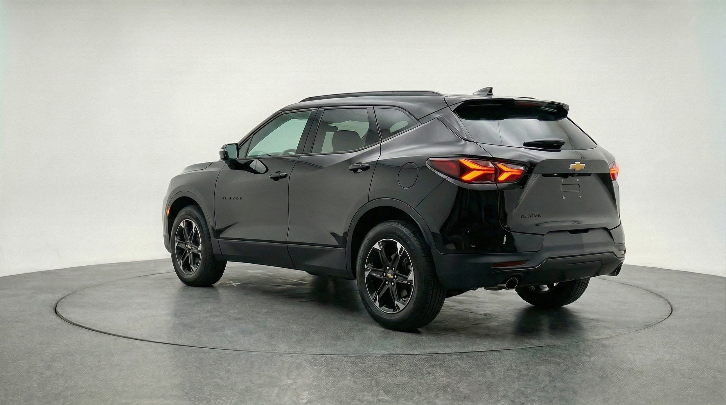 Thumbnail: 2025 Chevrolet Blazer - 5