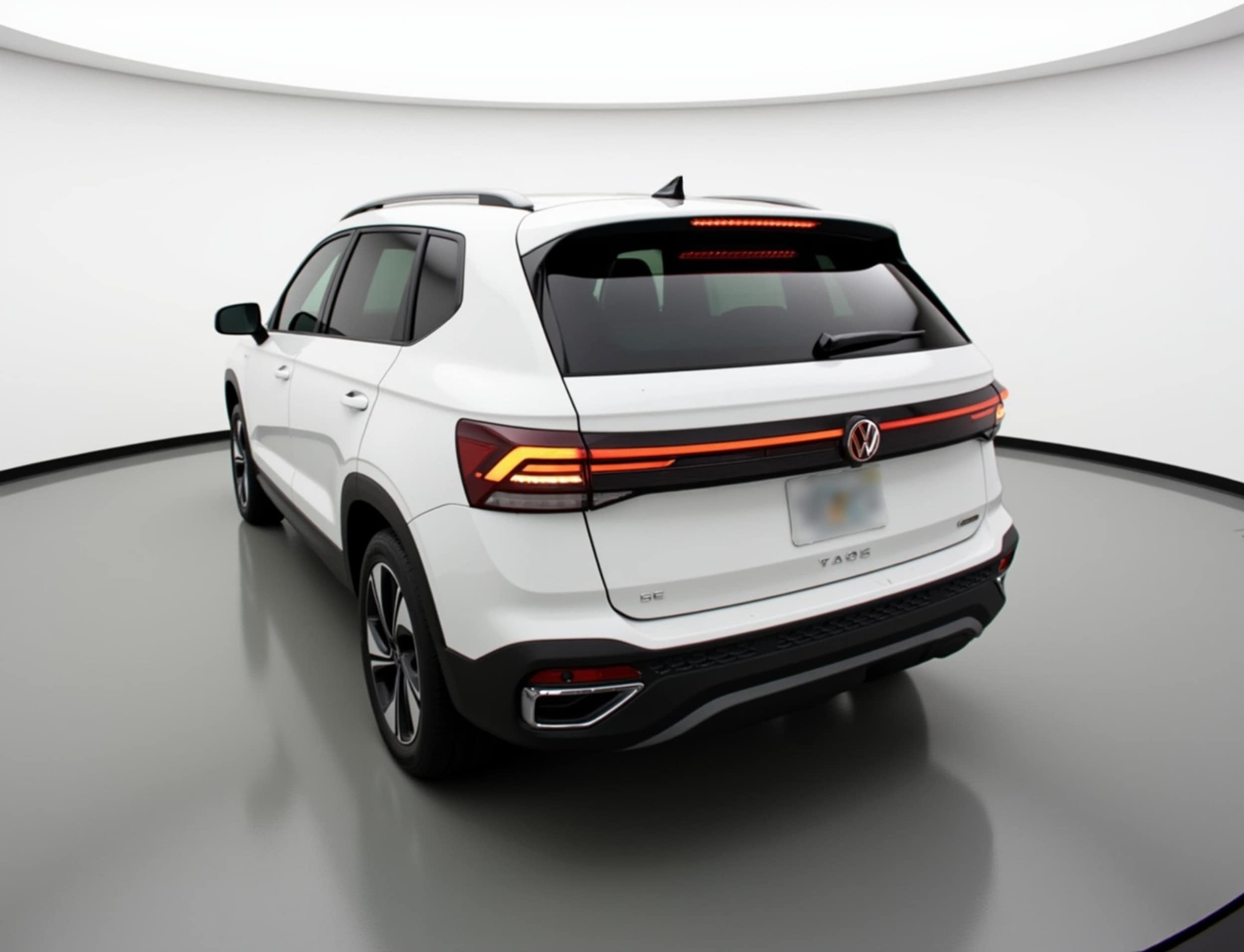 Thumbnail: 2025 Volkswagen Taos - 5
