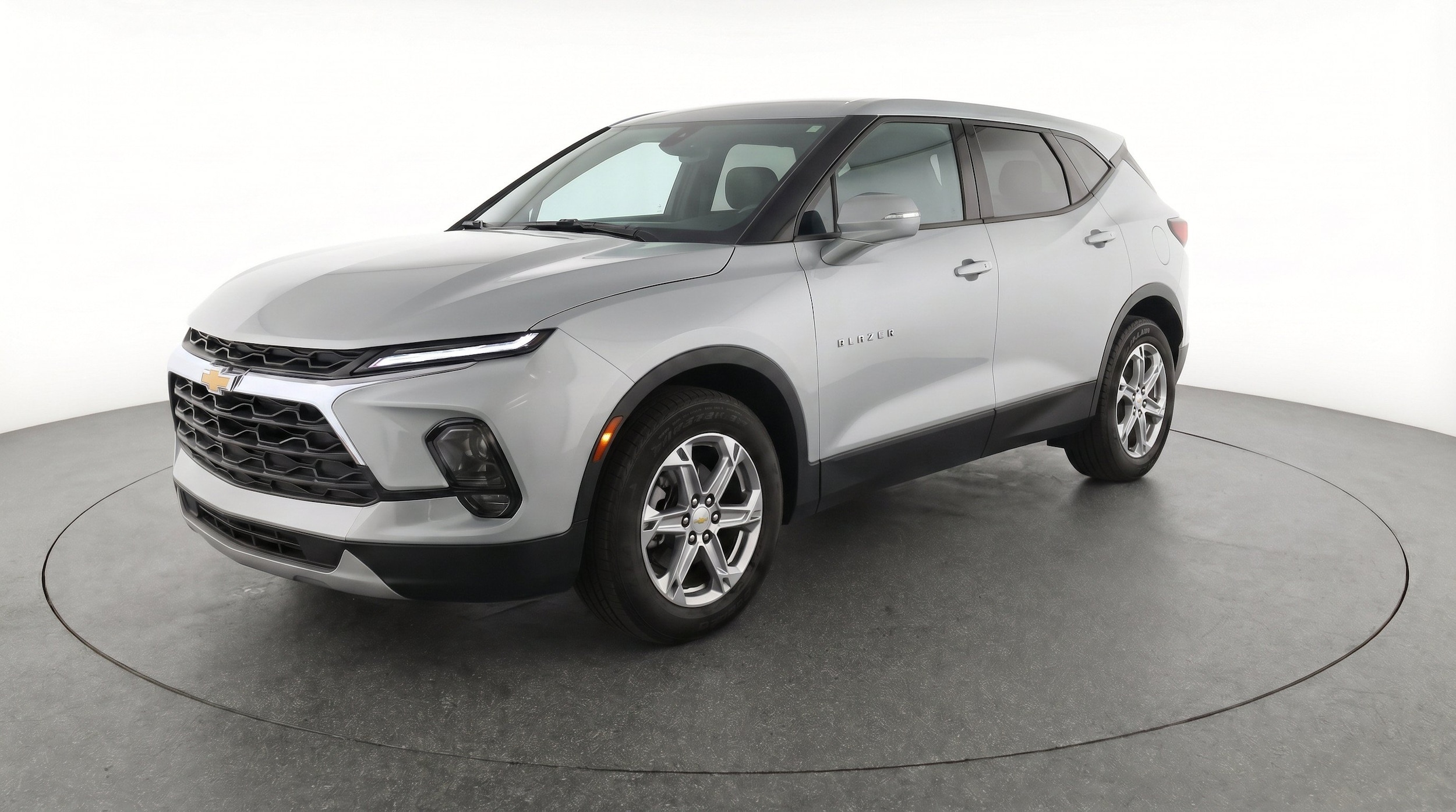 Thumbnail: 2025 Chevrolet Blazer - 3