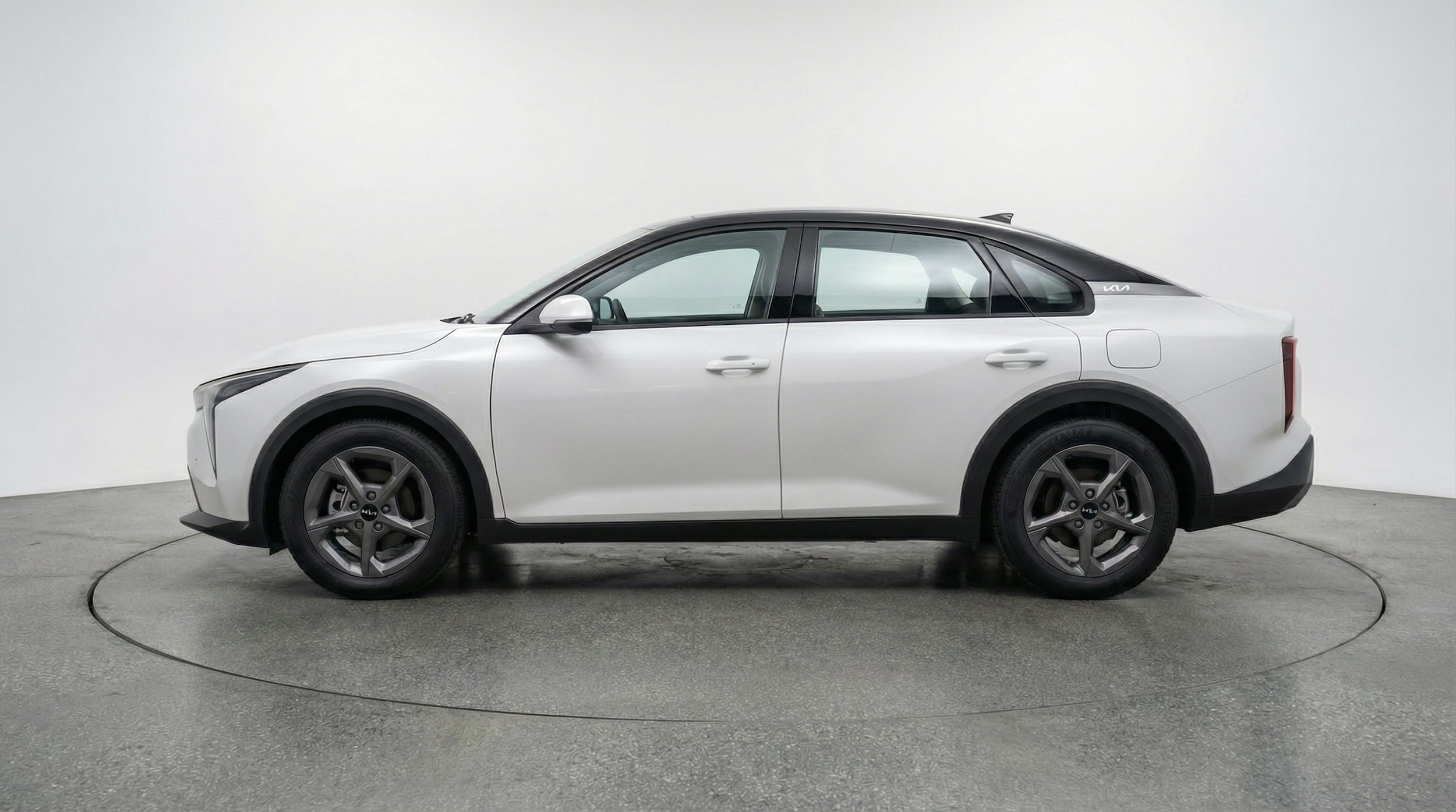 Thumbnail: 2025 Kia K4 - 4