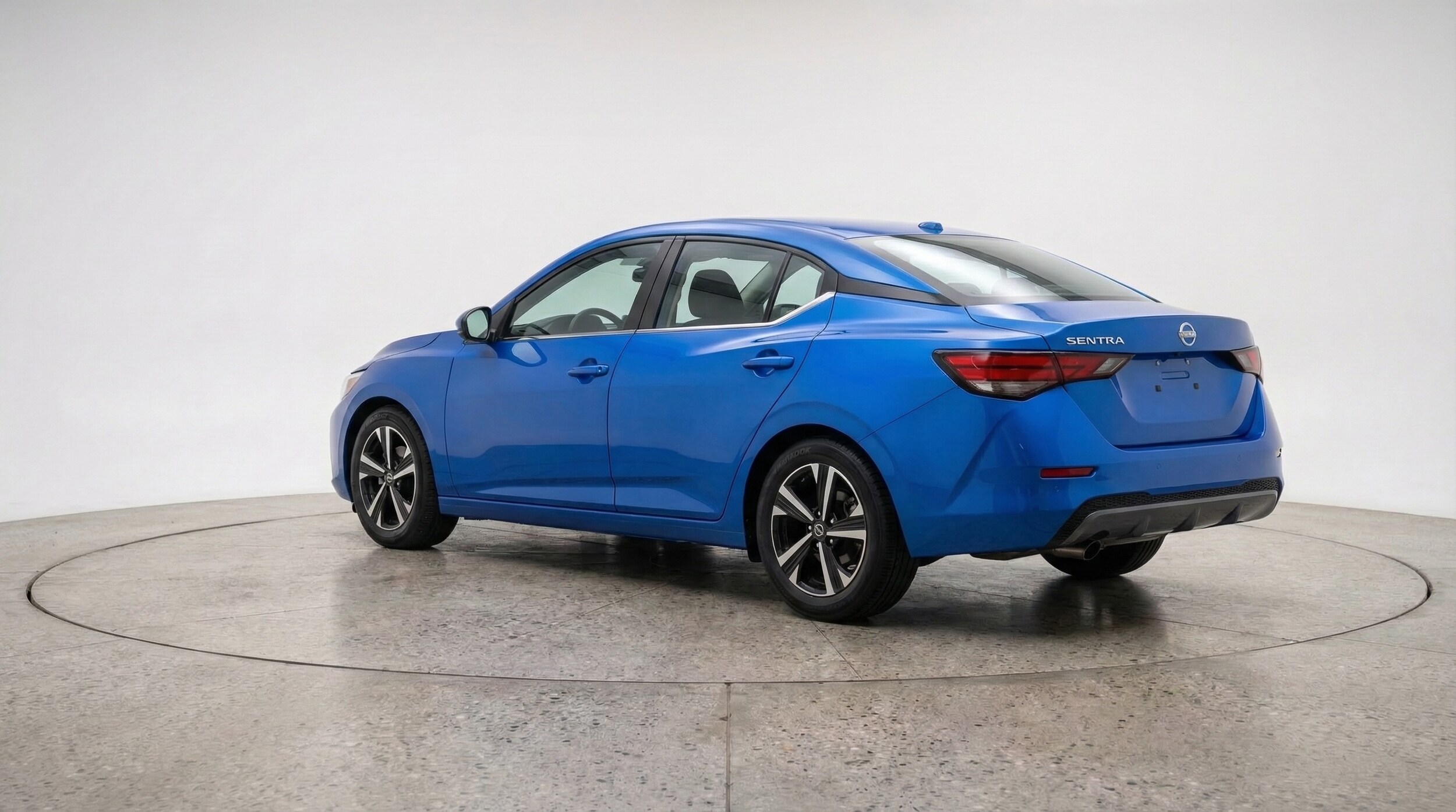 Thumbnail: 2025 Nissan Sentra - 5