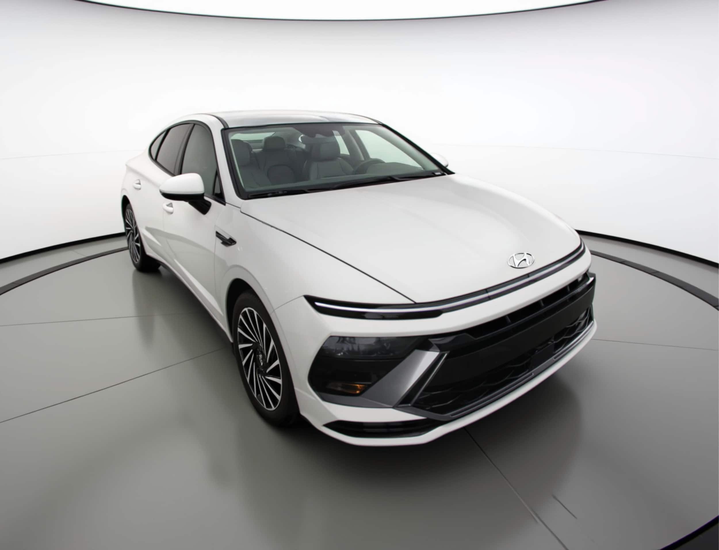 Thumbnail: 2025 Hyundai Sonata - 1