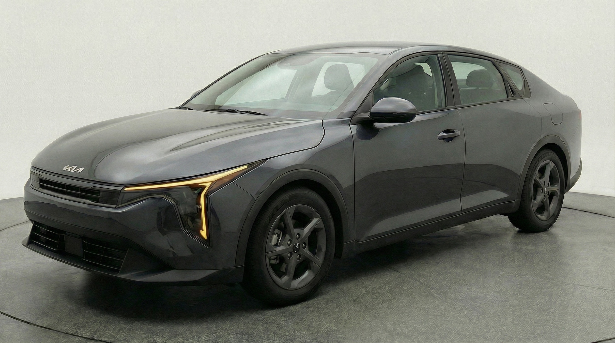 Thumbnail: 2025 Kia K4 - 3