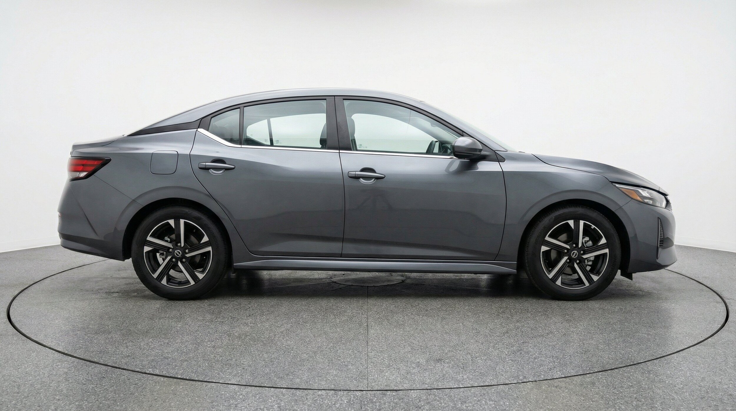 Thumbnail: 2025 Nissan Sentra - 11