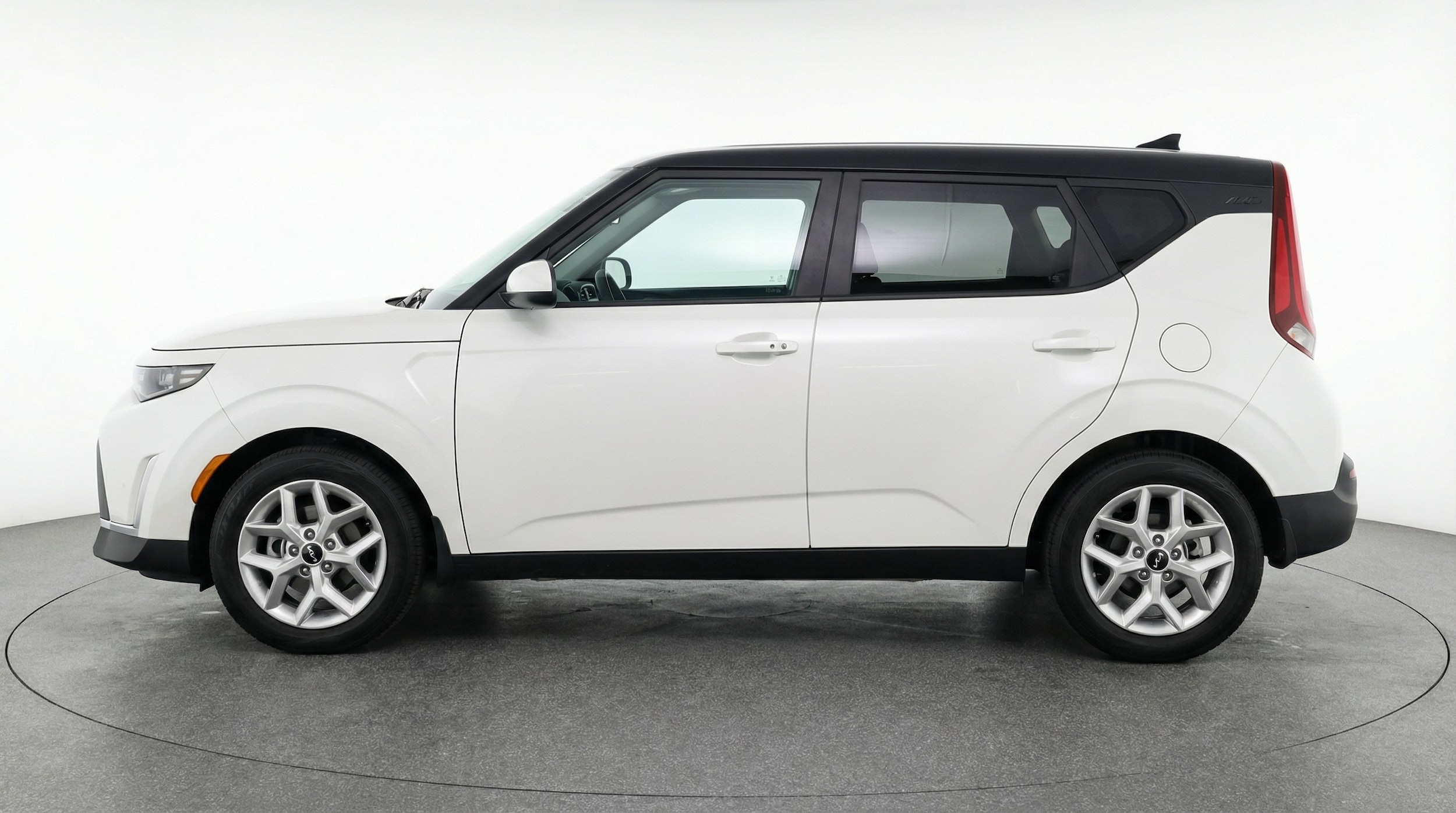 Thumbnail: 2025 Kia Soul - 4