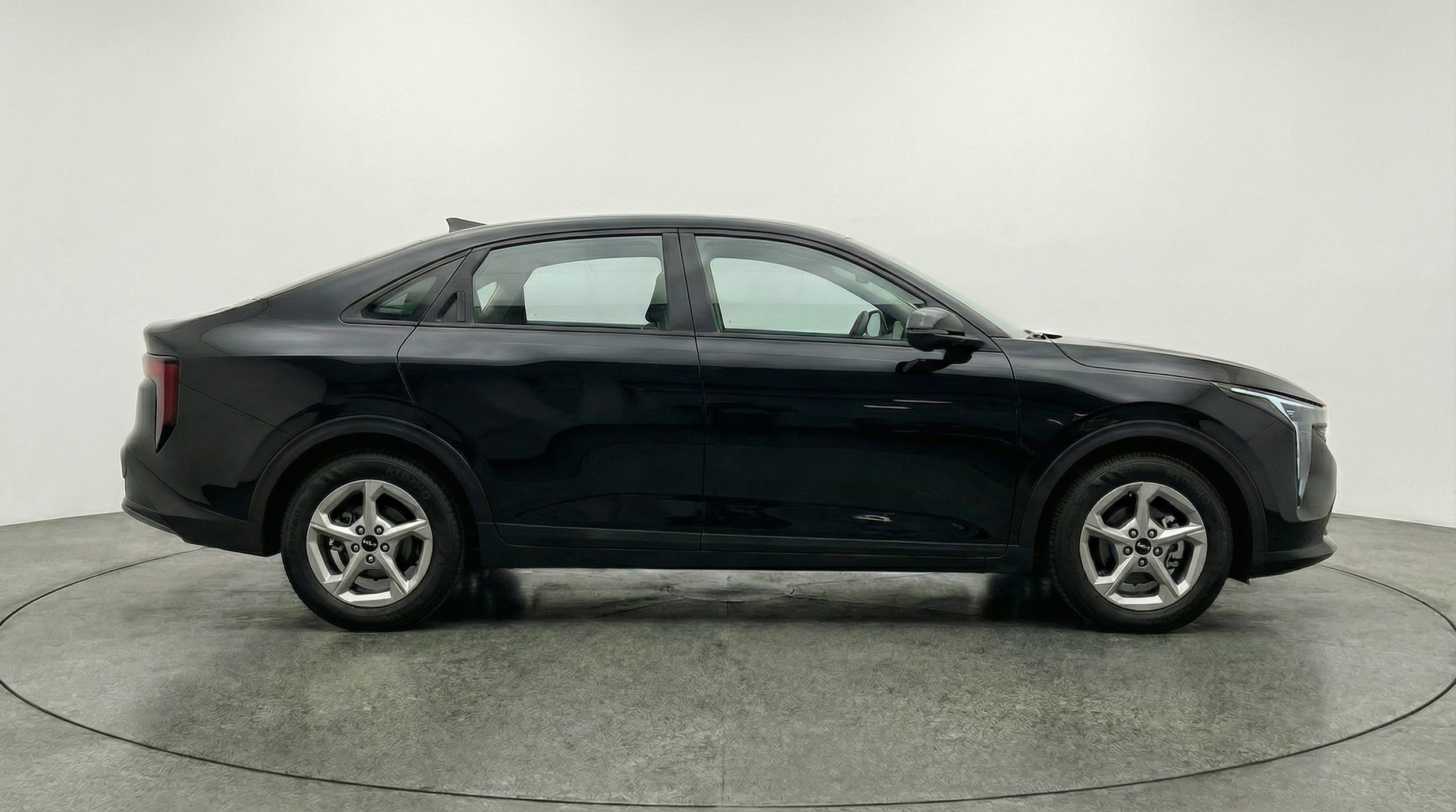 Thumbnail: 2025 Kia K4 - 8