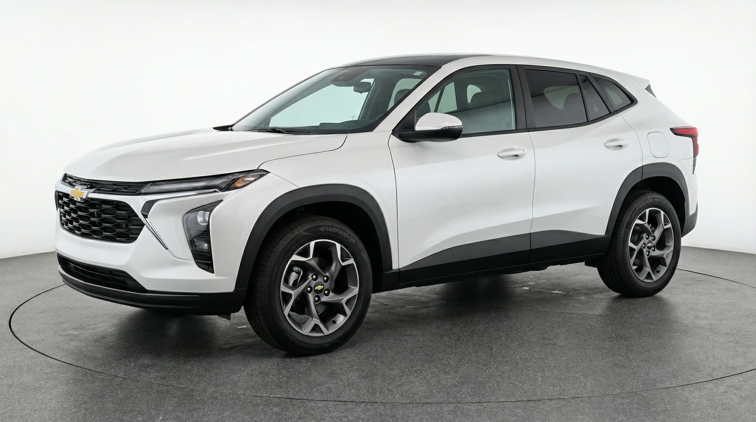 Thumbnail: 2025 Chevrolet Trax - 3