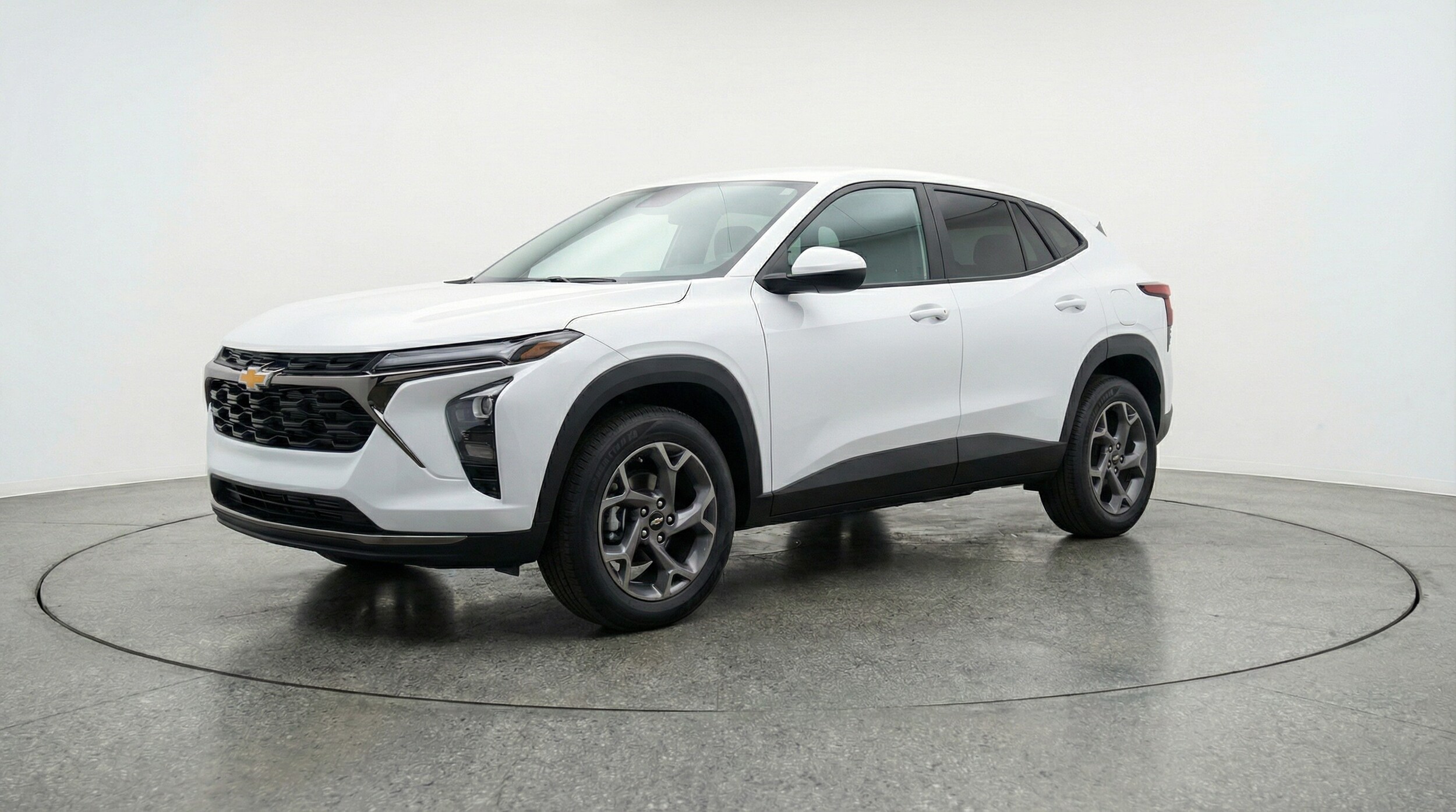 Thumbnail: 2025 Chevrolet Trax - 3