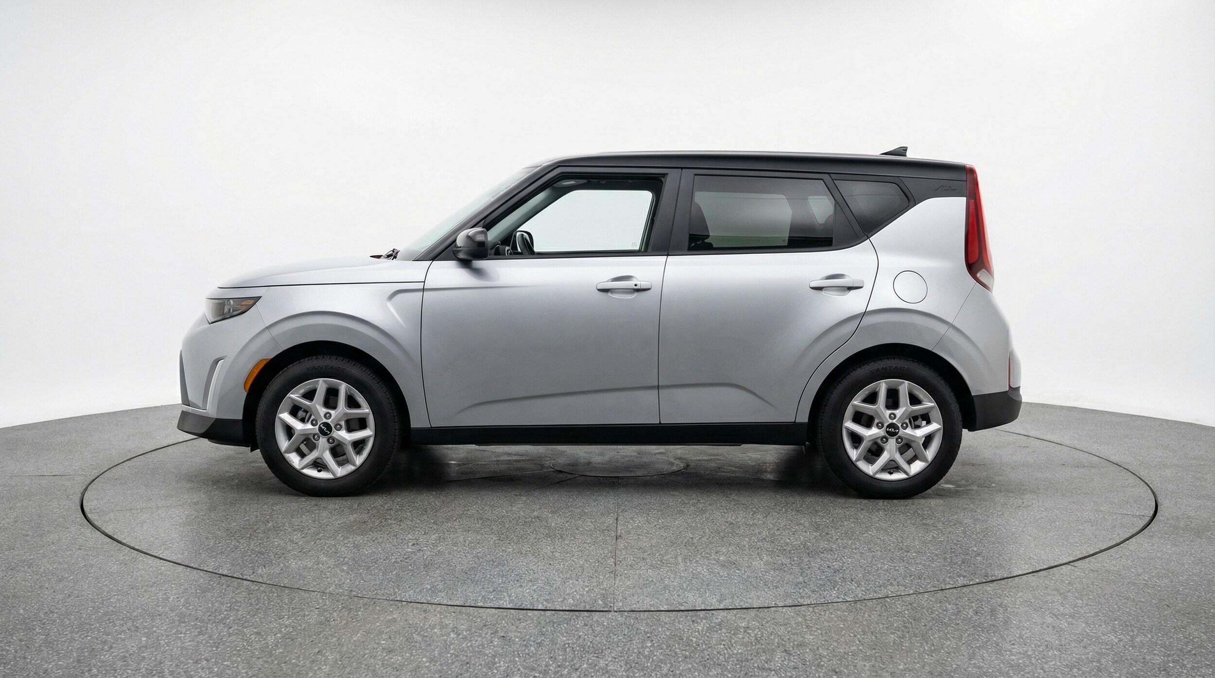 Thumbnail: 2025 Kia Soul - 4