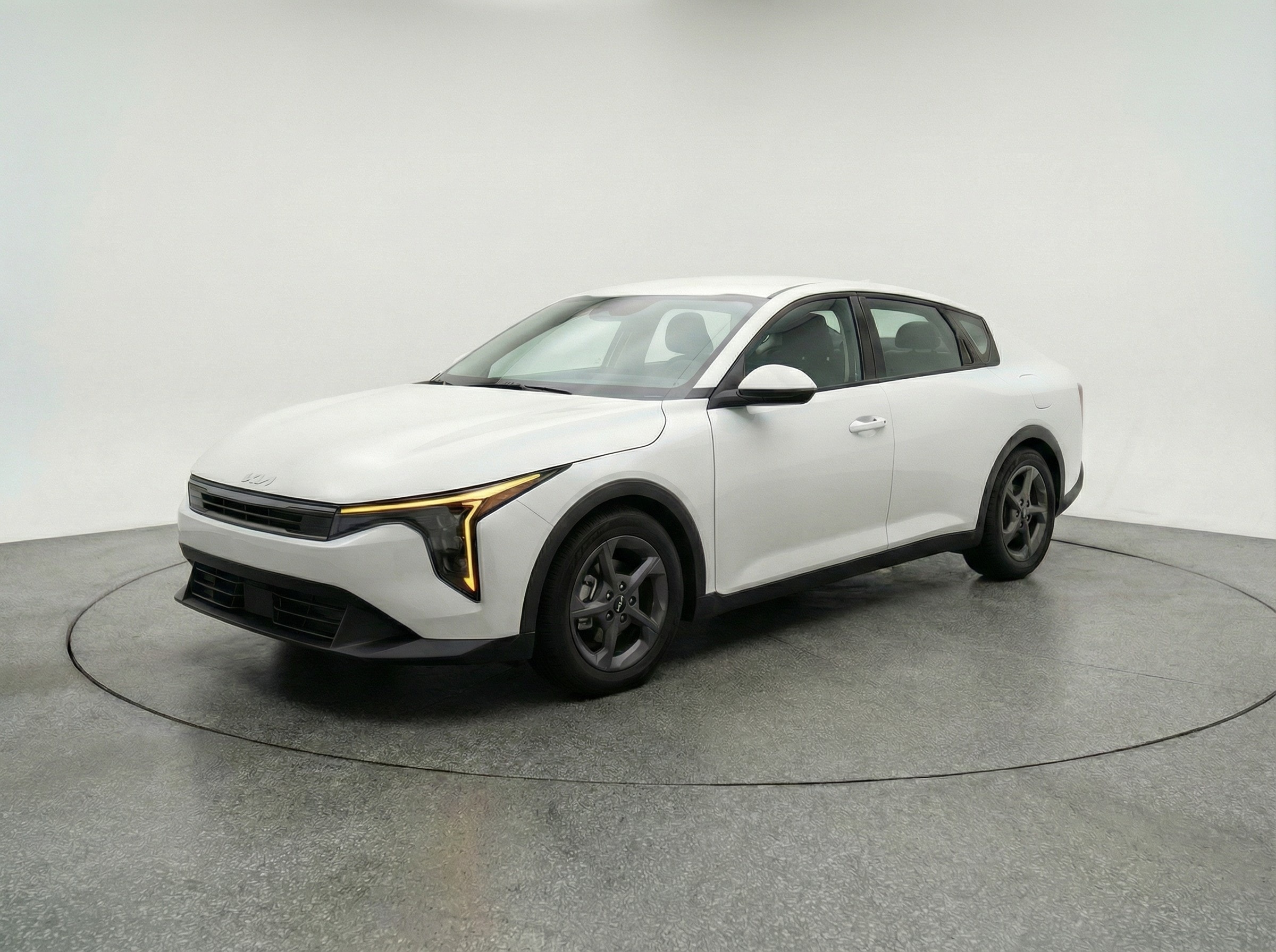 Thumbnail: 2025 Kia K4 - 3