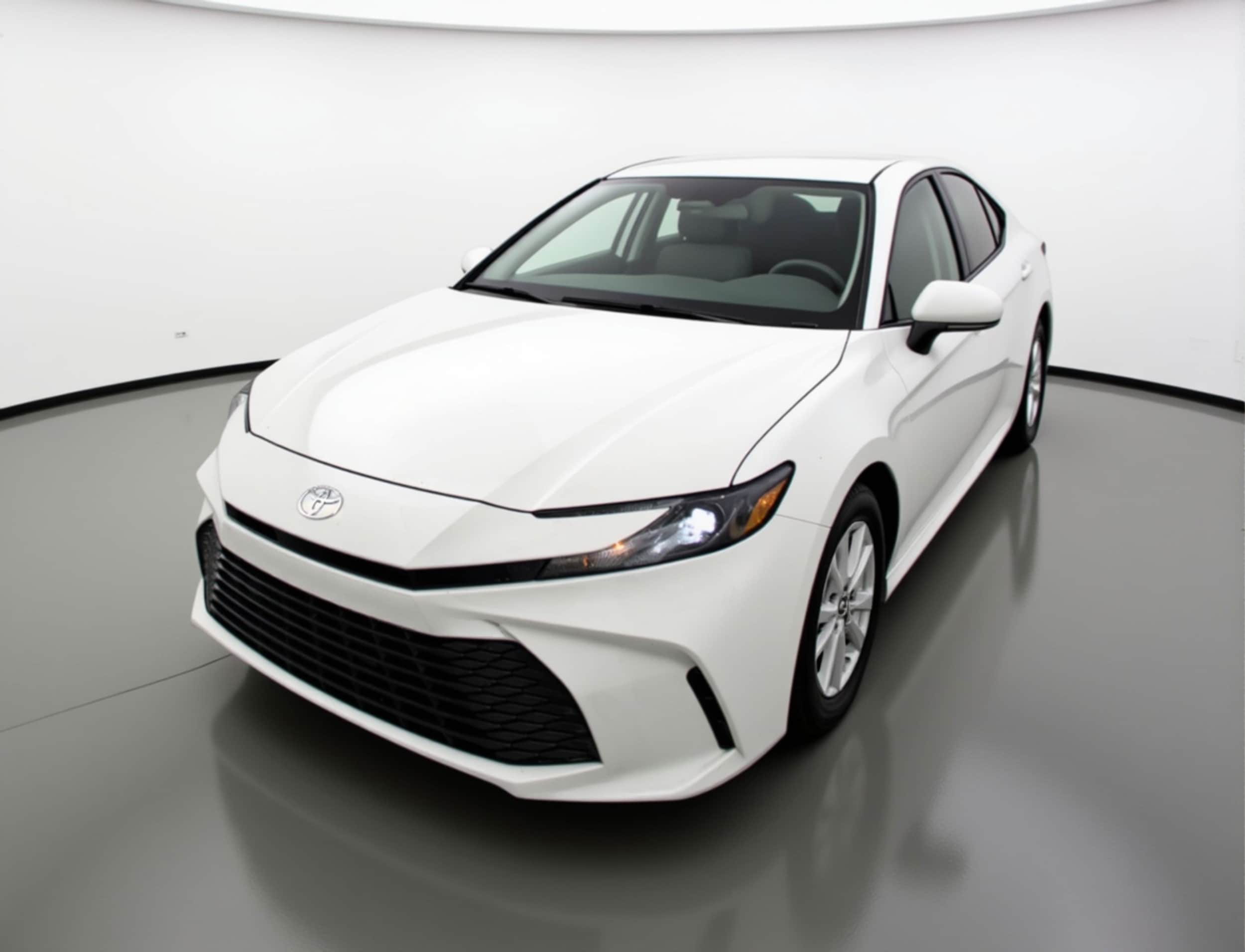 Thumbnail: 2025 Toyota Camry - 3