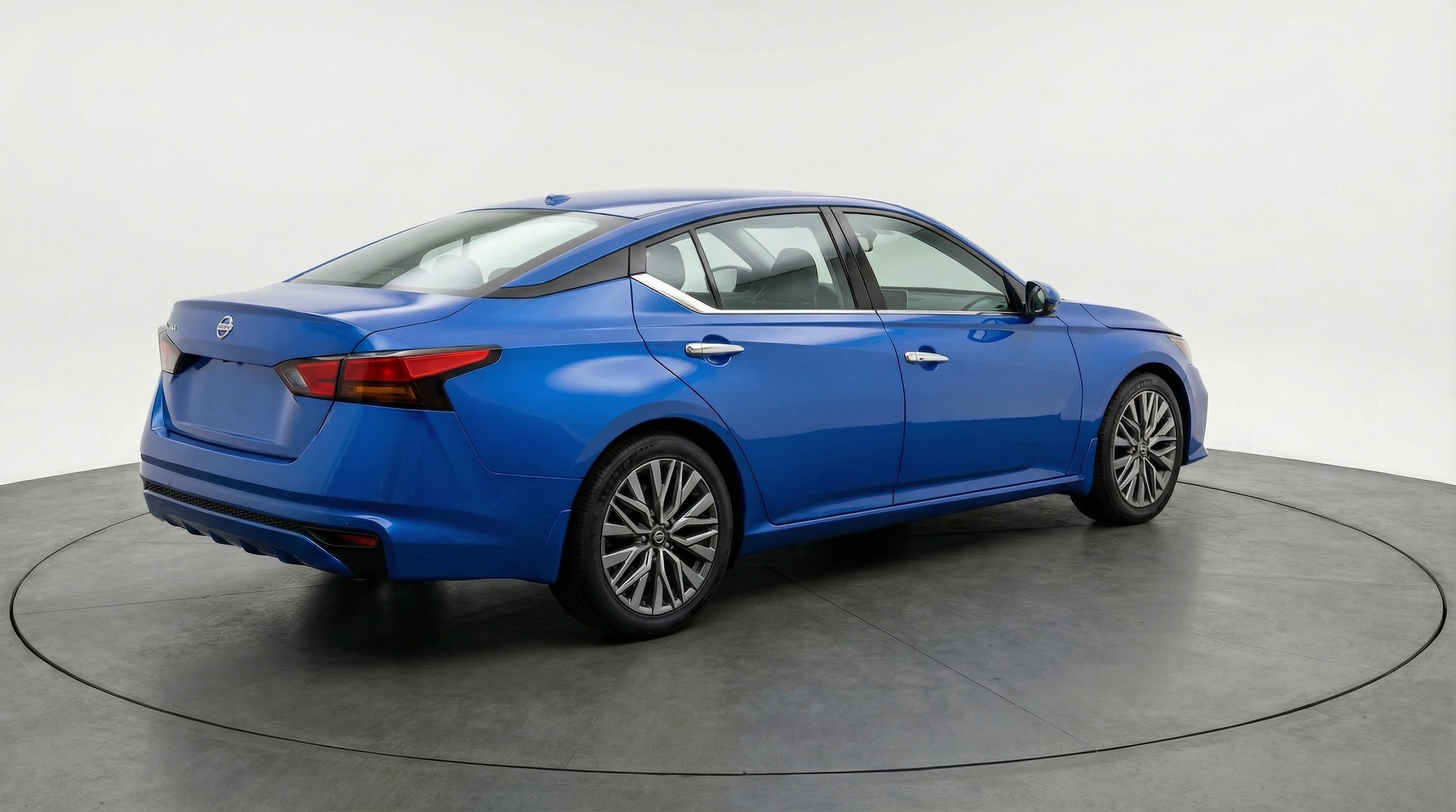 Thumbnail: 2025 Nissan Altima - 7