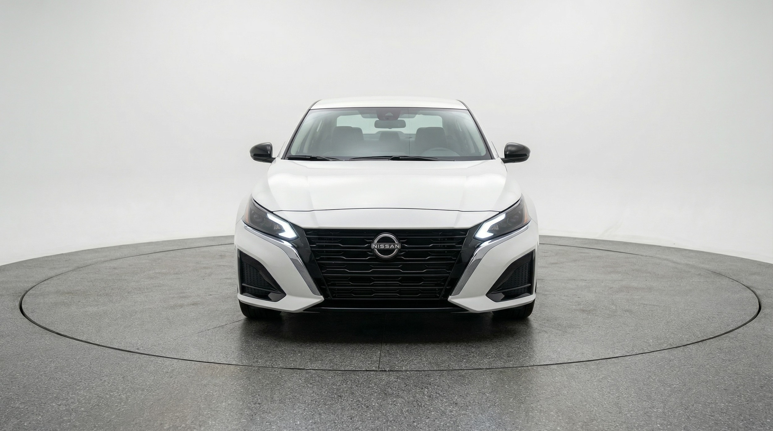 Thumbnail: 2025 Nissan Altima - 2