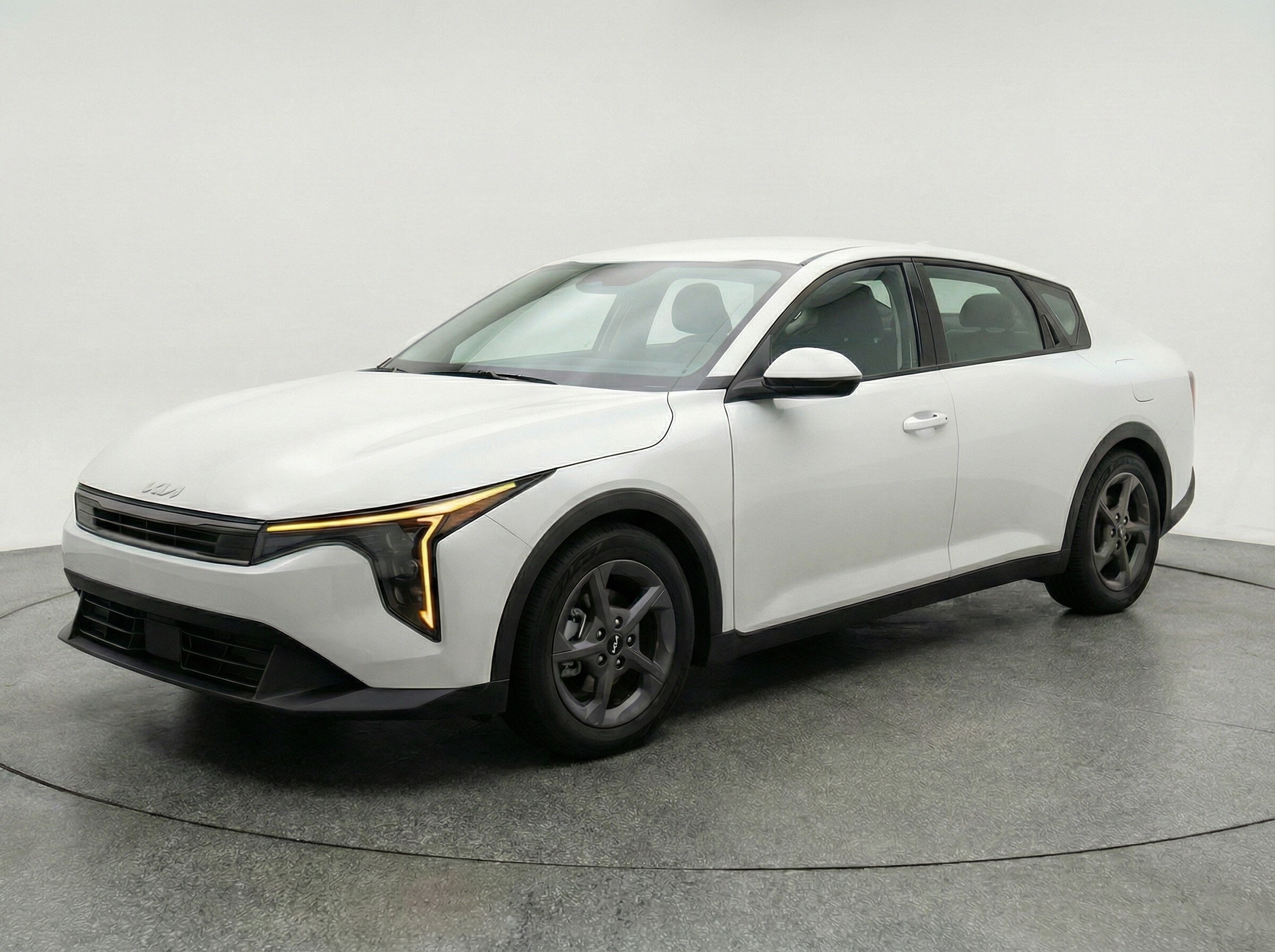 Thumbnail: 2025 Kia K4 - 3