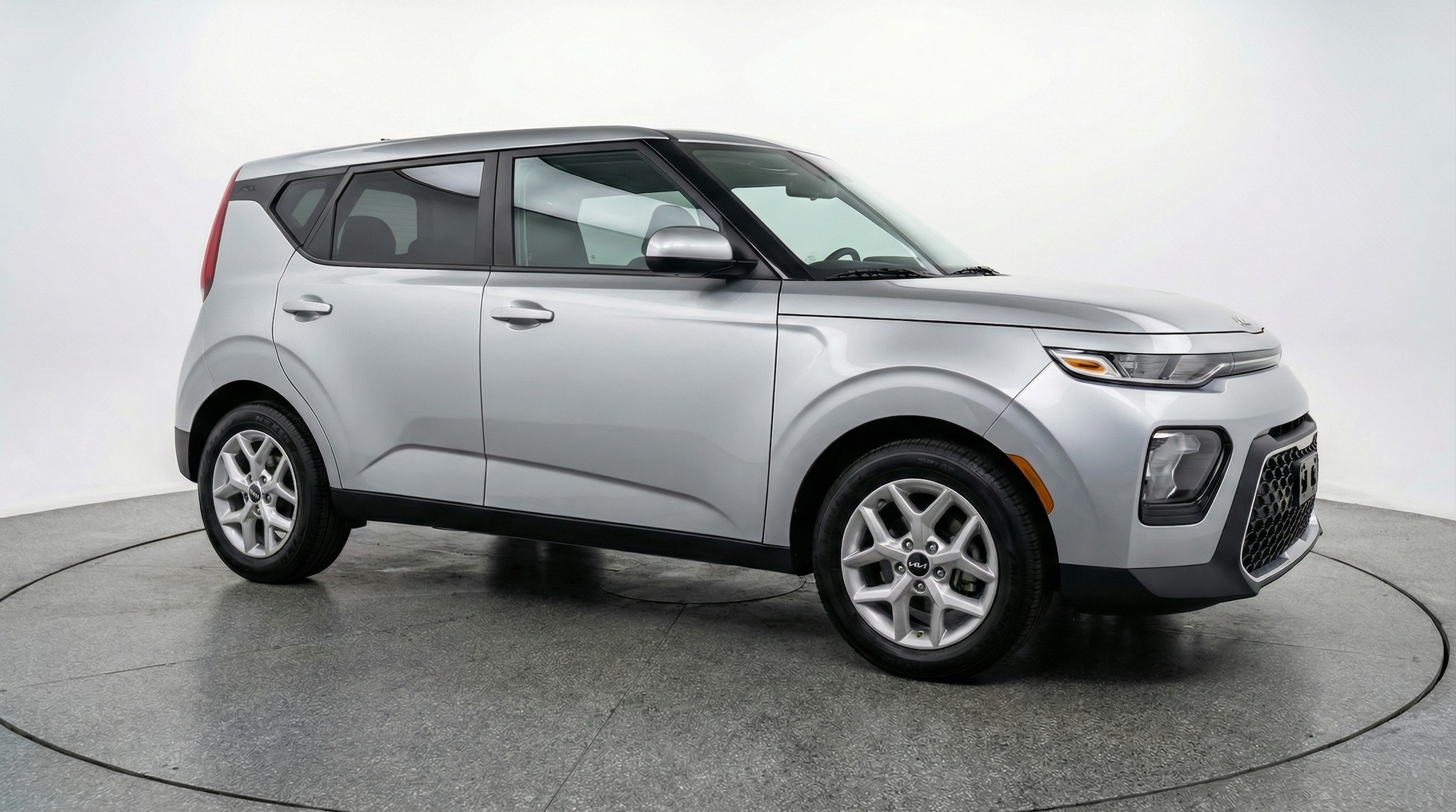 Thumbnail: 2025 Kia Soul - 1