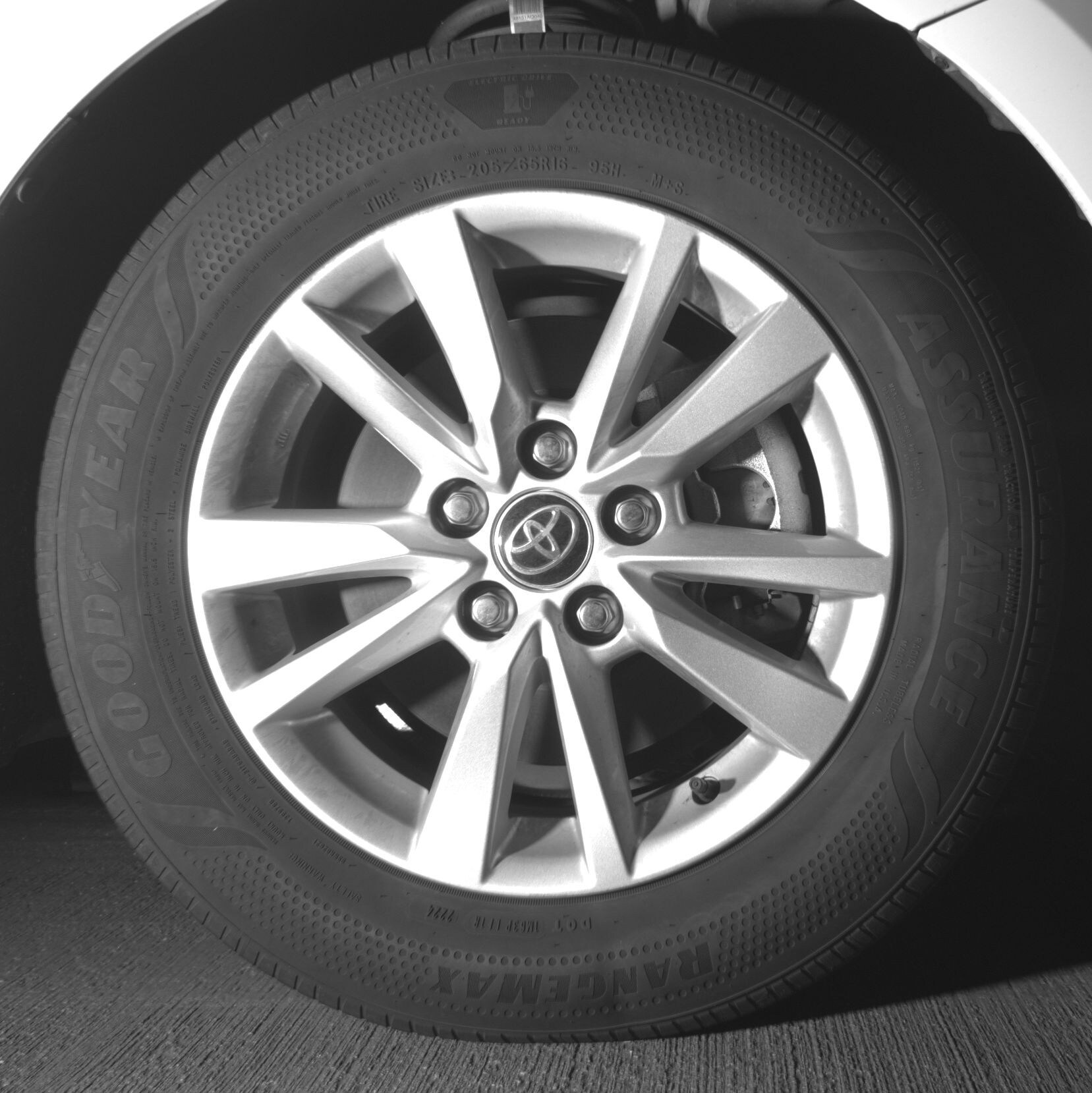 Thumbnail: 2025 Toyota Camry - 10