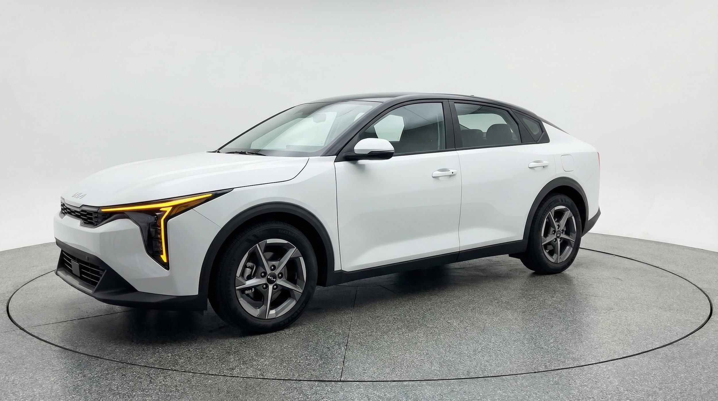 Thumbnail: 2025 Kia K4 - 3