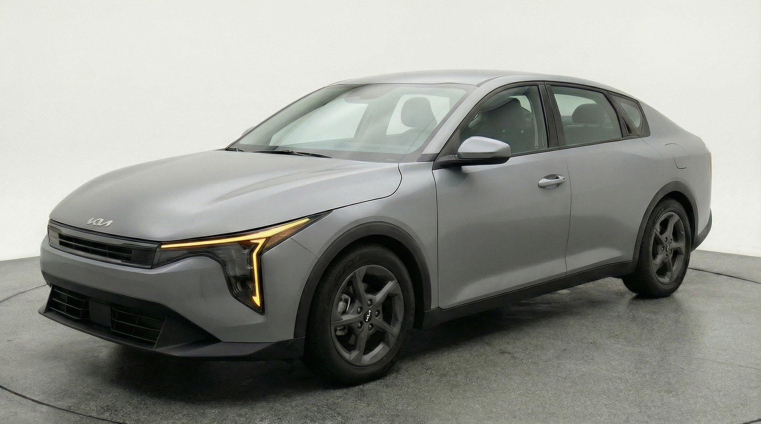 Thumbnail: 2025 Kia K4 - 3