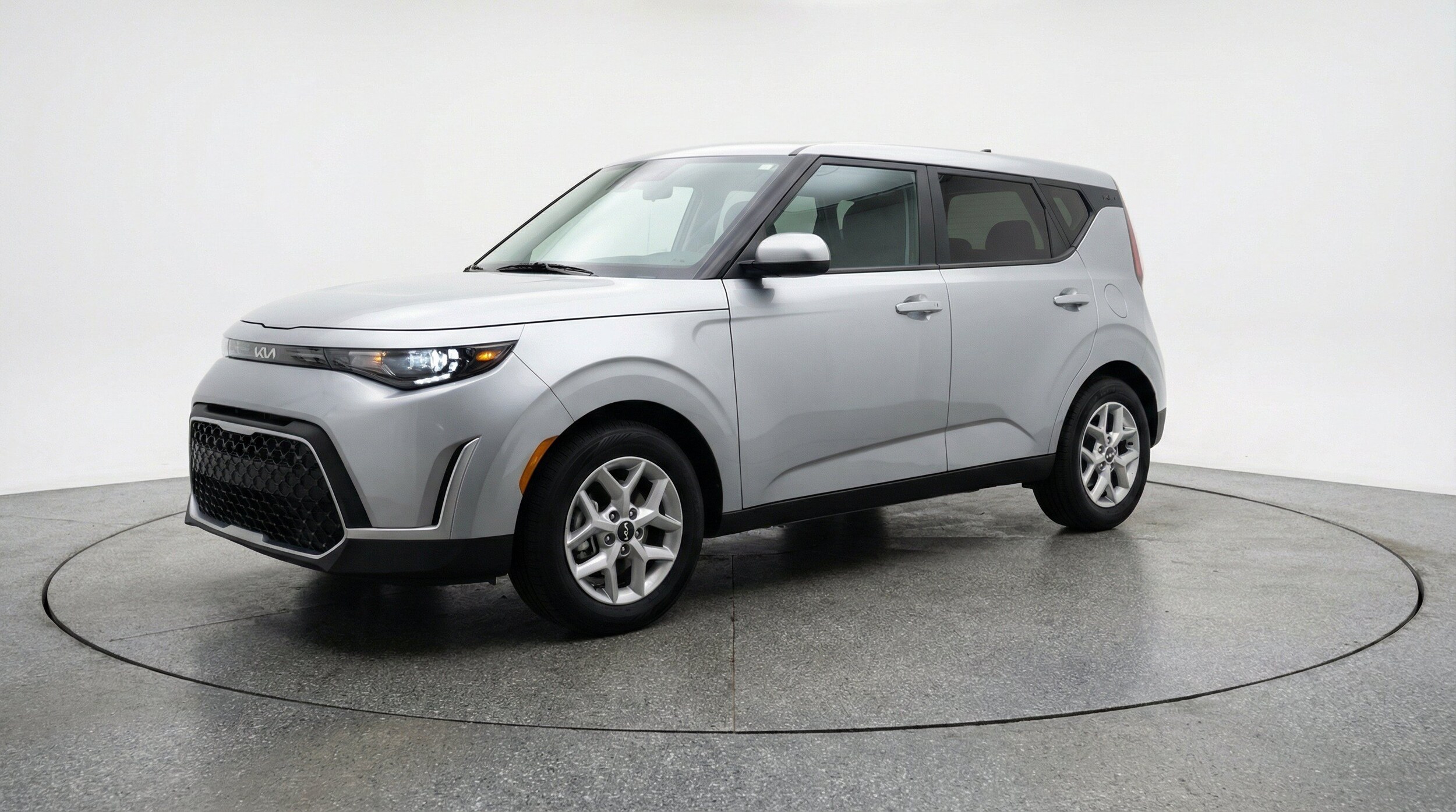 Thumbnail: 2025 Kia Soul - 3